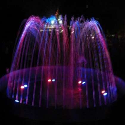 Crown Fountain Project 4 Install | Garden Engineers - GLK4393