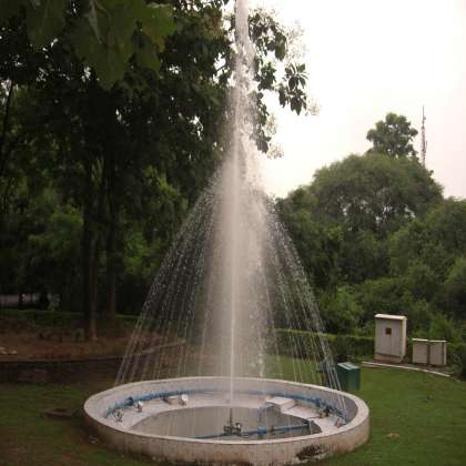 Crown Fountain Project 5 Install | Garden Engineers - GLK4394