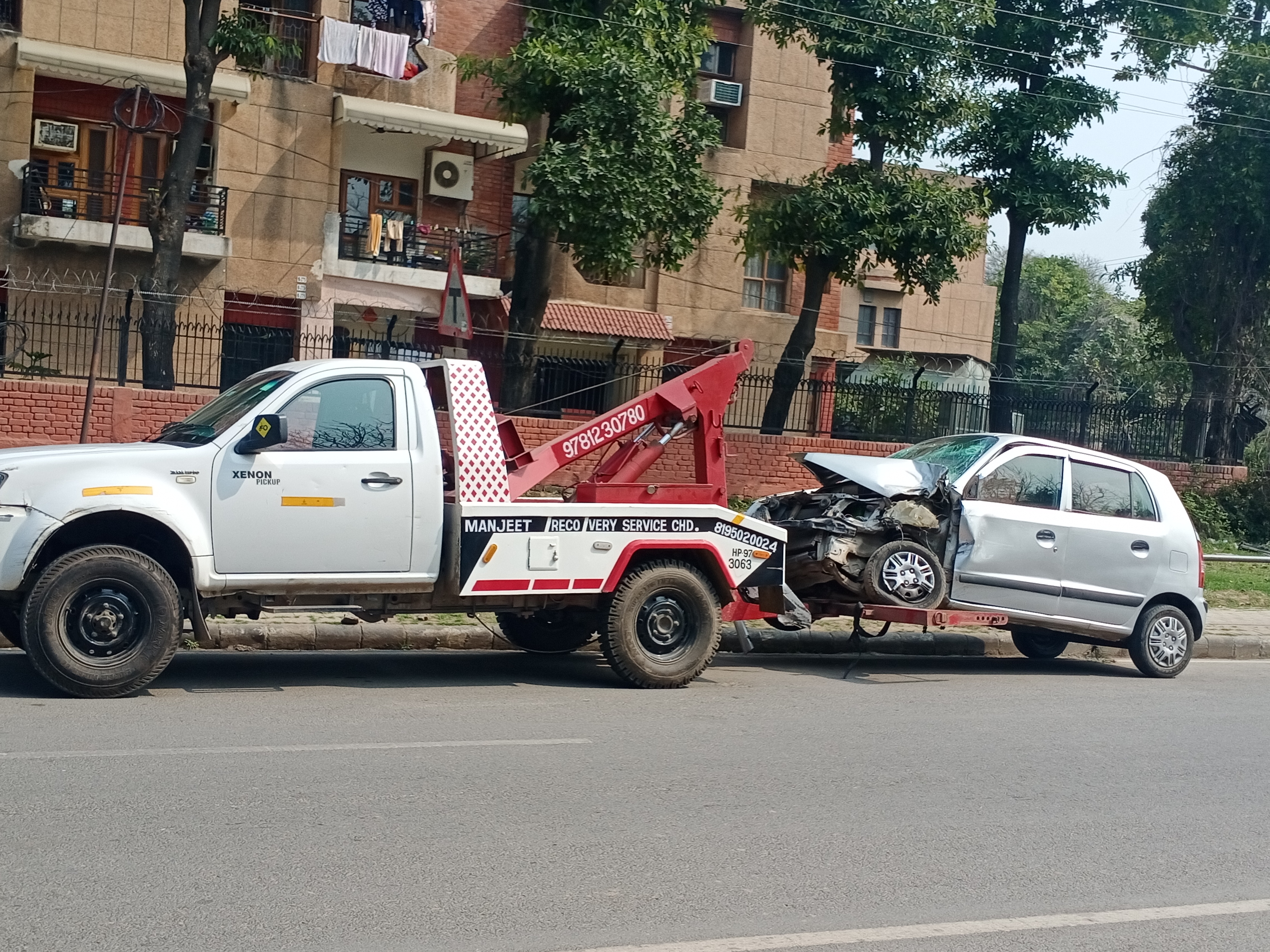Car Towing Service In Kharar  | Manjeet Towing Services | Car Towing Services In Kharar, 7 Top Car Towing Services In Kharar, 24 Hours Car Towing Service In Kharar, Car Recovery Van In near me, Toe Service In near me  - GL62421