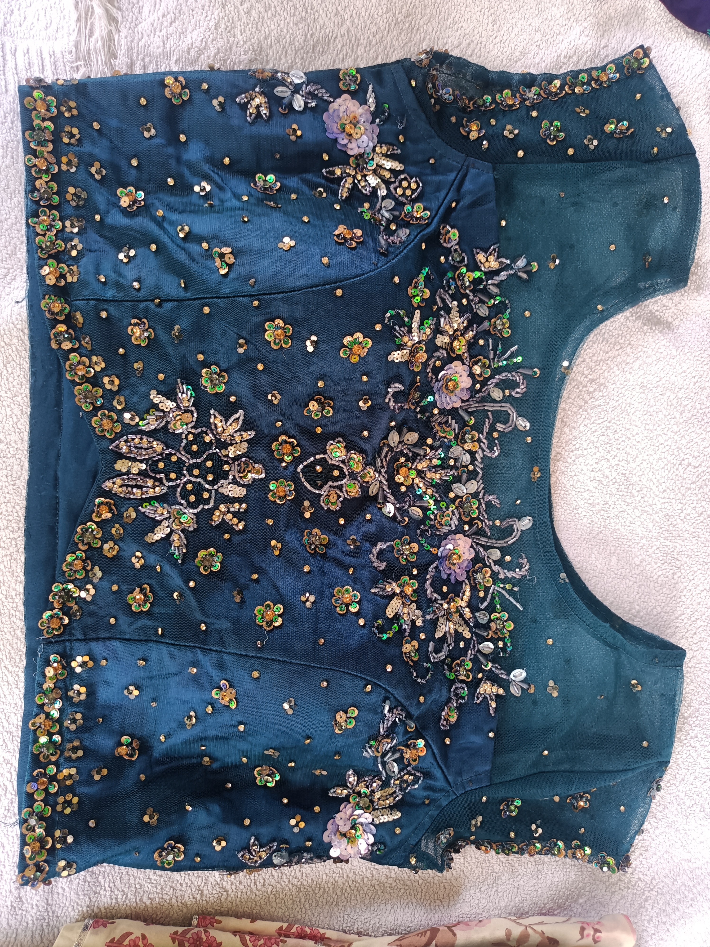 Balu's Modern Dry Cleaners, Blouse dry cleaners in kphb, blouse dry cleaners service in hyderabad, blouse dry cleaners service in Kondapur, blouse dry cleaners service in miyapur, blouse dry cleaners service in Gopal Nagar, 