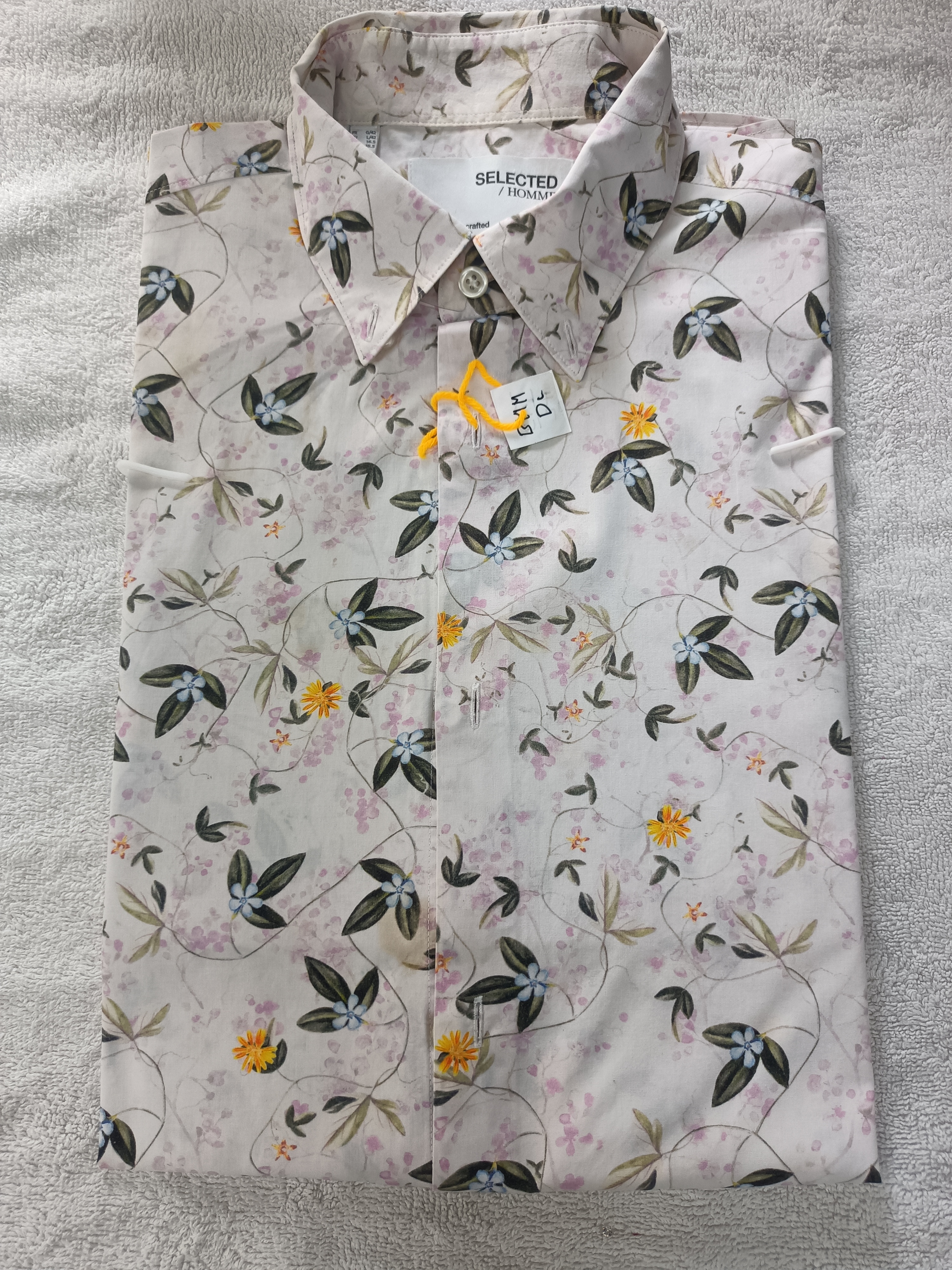 Balu's Modern Dry Cleaners, Shirt dry cleaners in kphb, shirt dry cleaners service in hyderabad, shirt dry cleaners service in Kondapur, shirt dry cleaners service in miyapur, shirt dry cleaners service in Gopal Nagar, 