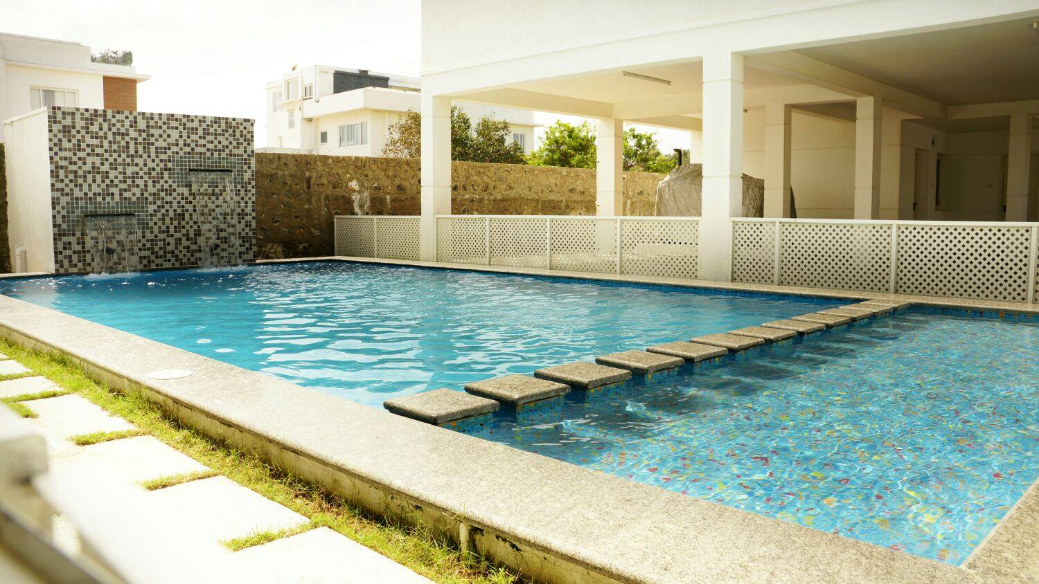 APPLE BEACH HOUSE AND RESORTS, Best ECR Resorts, Safe Beach Resort, Beach Resort in ECR