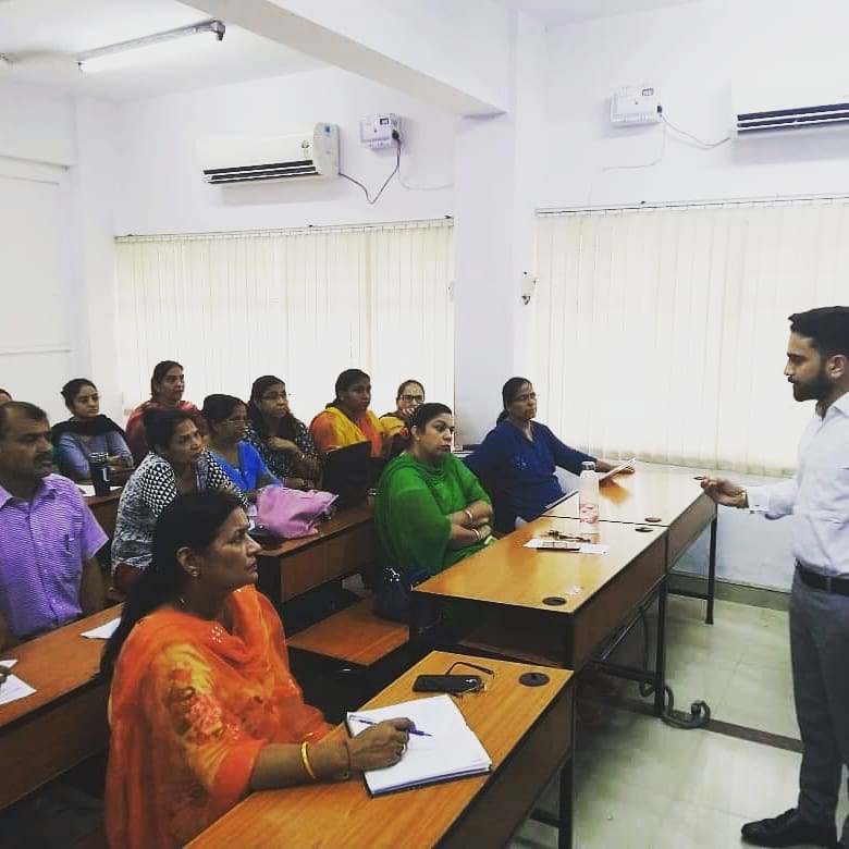 JURY LAW ACADEMY, clat coaching in Chandigarh 
clat coaching institute in Chandigarh 
