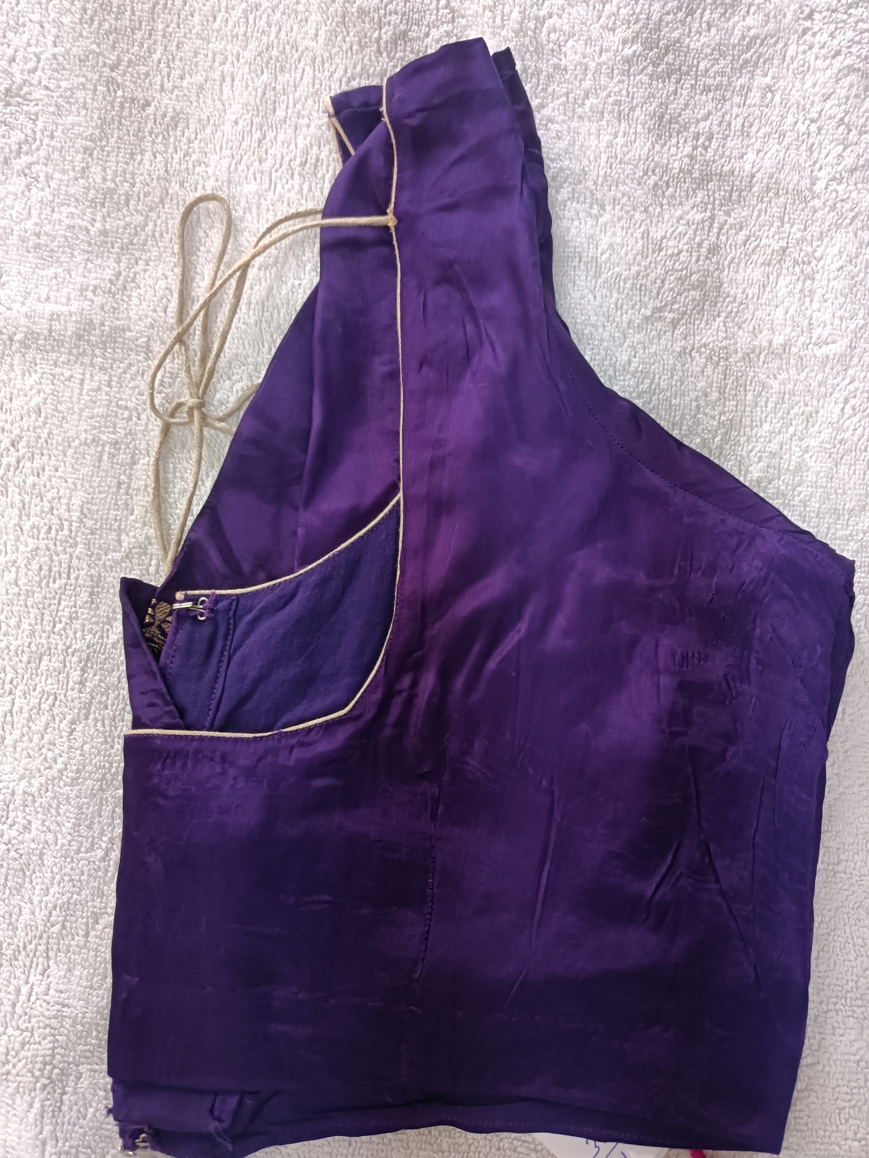 Balu's Modern Dry Cleaners, Blouse dry cleaners in kphb, blouse dry cleaners service in hyderabad, blouse dry cleaners service in Kondapur, blouse dry cleaners service in miyapur, blouse dry cleaners service in Gopal Nagar, 