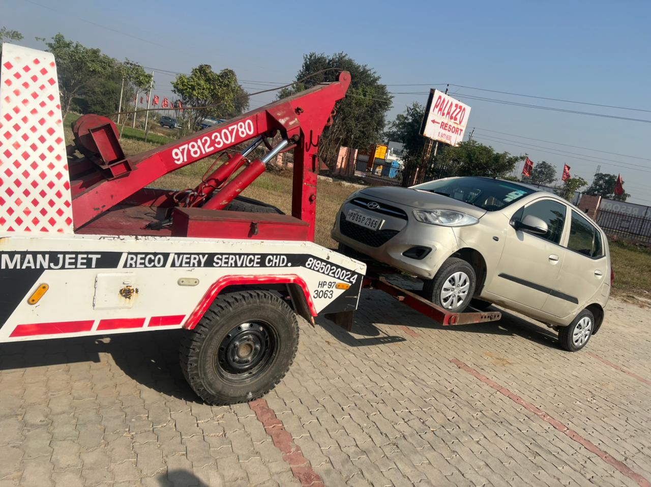 Car Towing Service In Chandigarh  | Manjeet Towing Services | Best Car Towing Service In Chandigarh, 7 Top Car Towing Service In Chandigarh, 24 Hour Car Towing Service In Chandigarh, Car Towing Service Near me, Car Towing Service  - GL109581