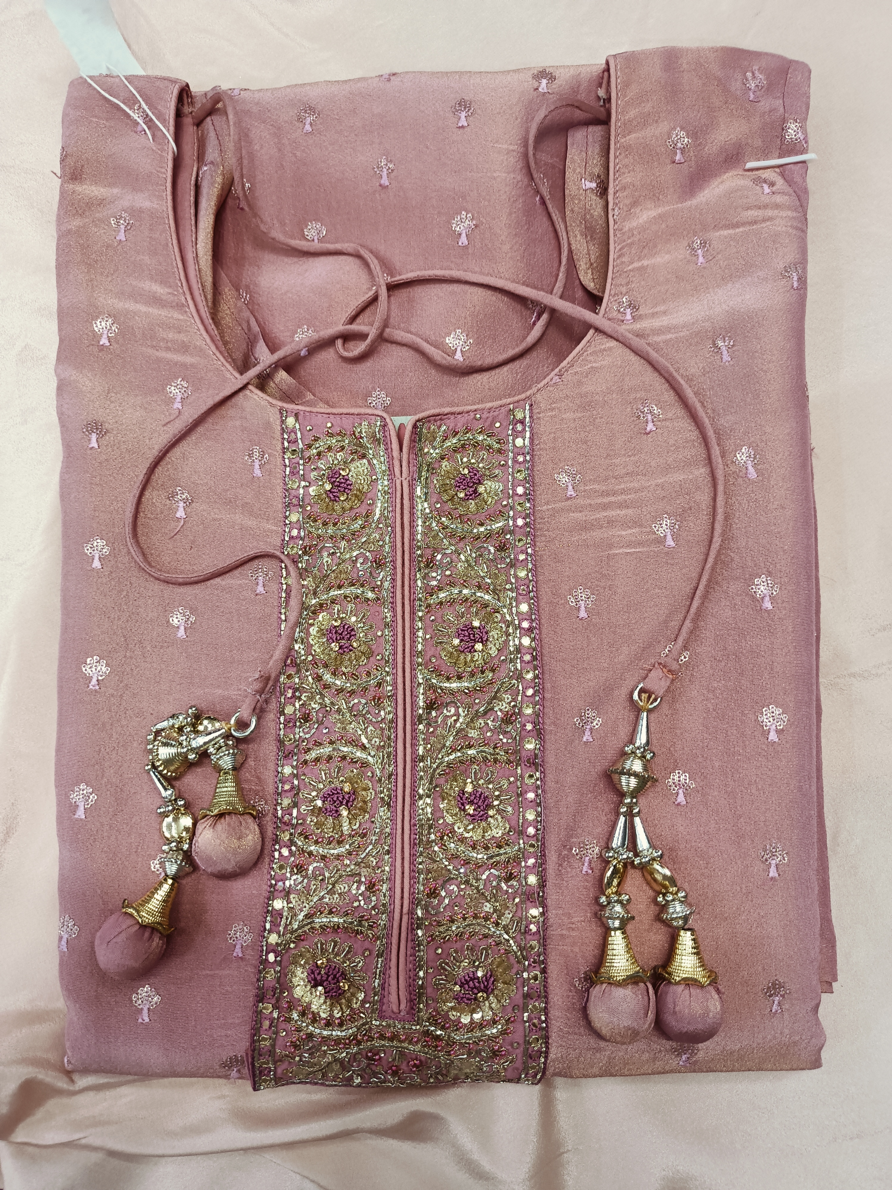 Balu's Modern Dry Cleaners, Services at KPHB, gajularamaram, Miyapur, madhapur, secunderabad, Pragathi Nagar, burampudi, hi-tech City Hyderabad 