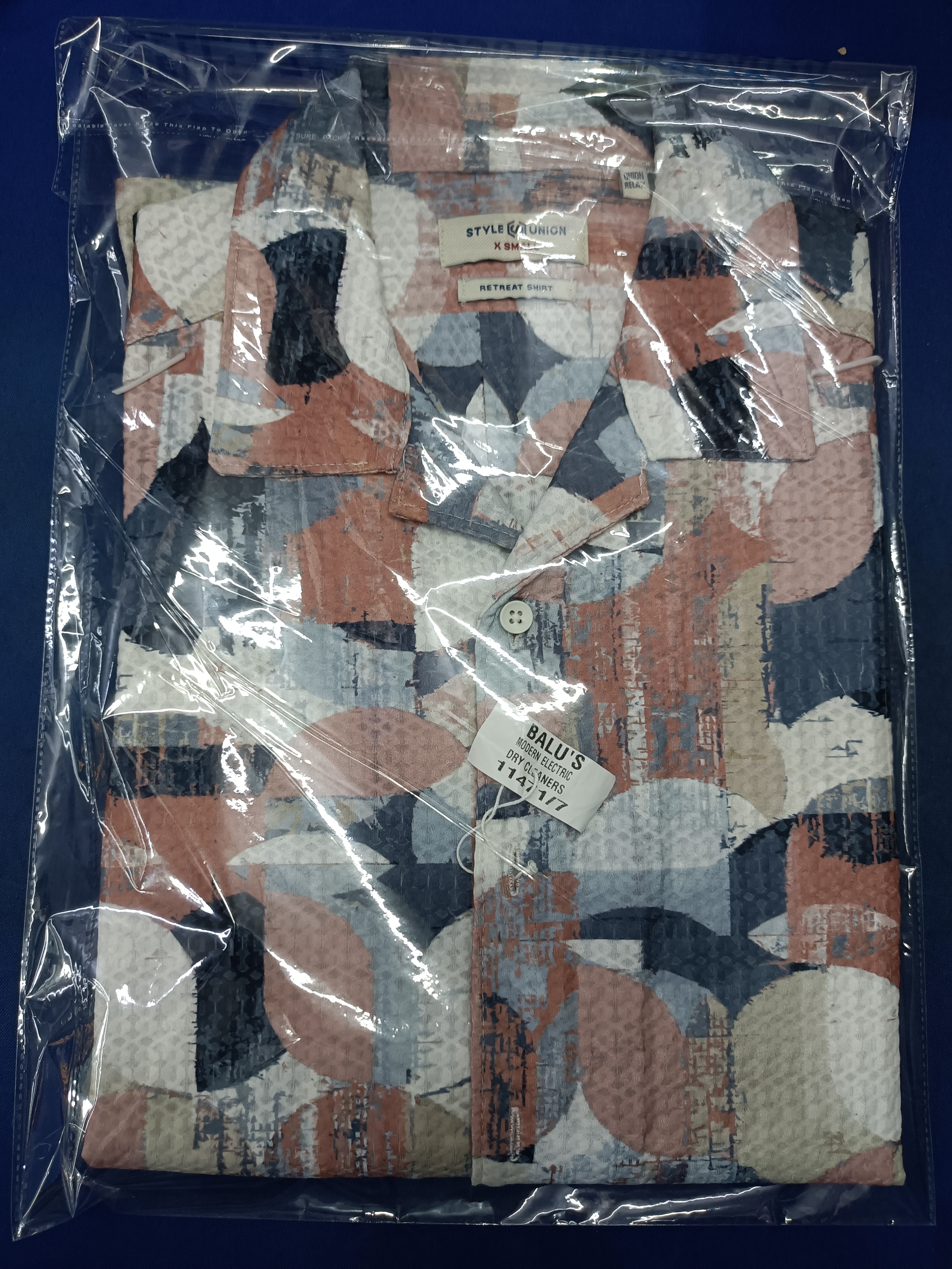 Balu's Modern Dry Cleaners, Shirts , T- shirts , Ironed - shirts 