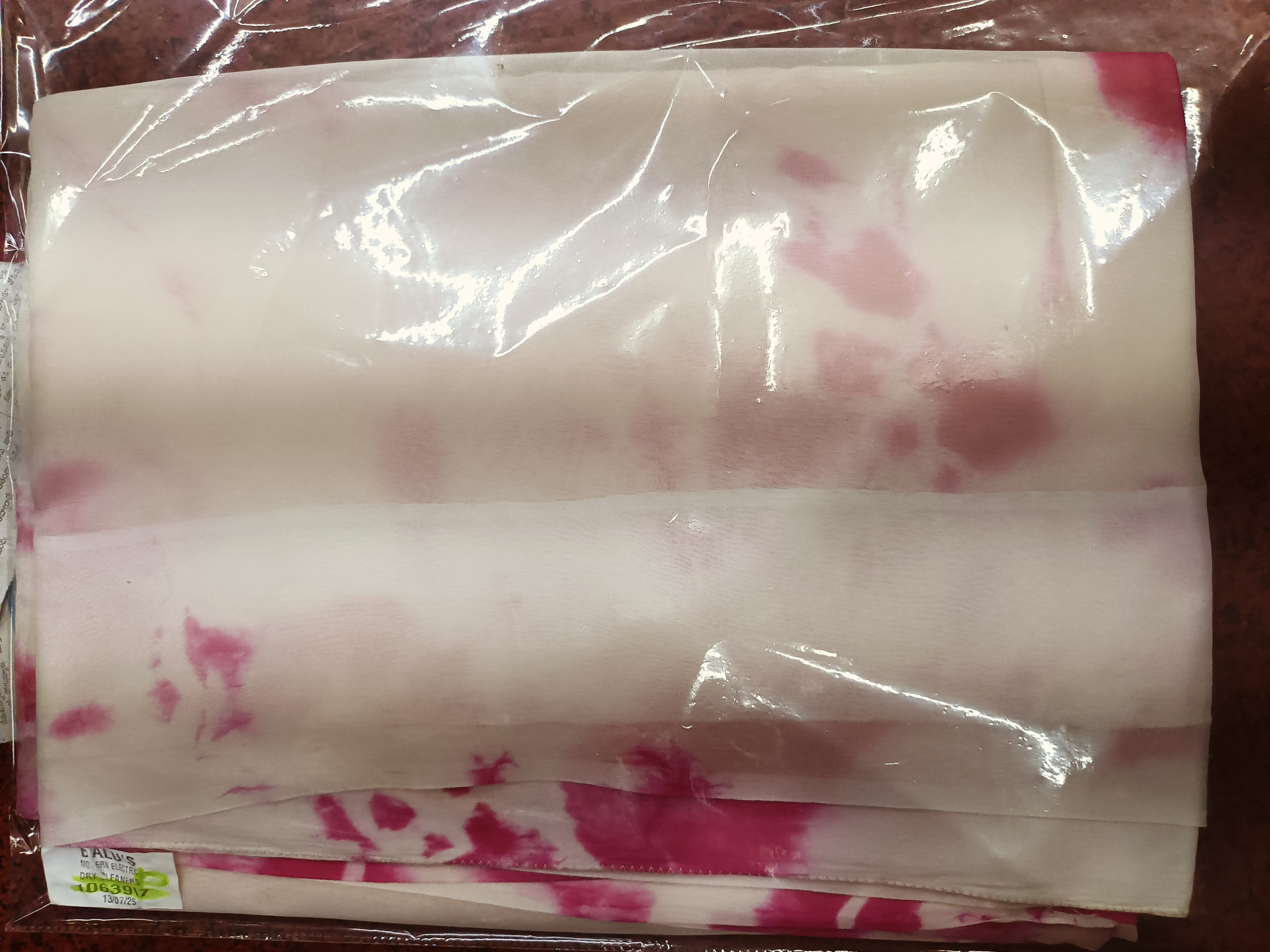 Balu's Modern Dry Cleaners, #WhiteFitWonder #BaluGlowUp #PressedToPerfection #OutfitOnCloud9 #CrispAndConfident