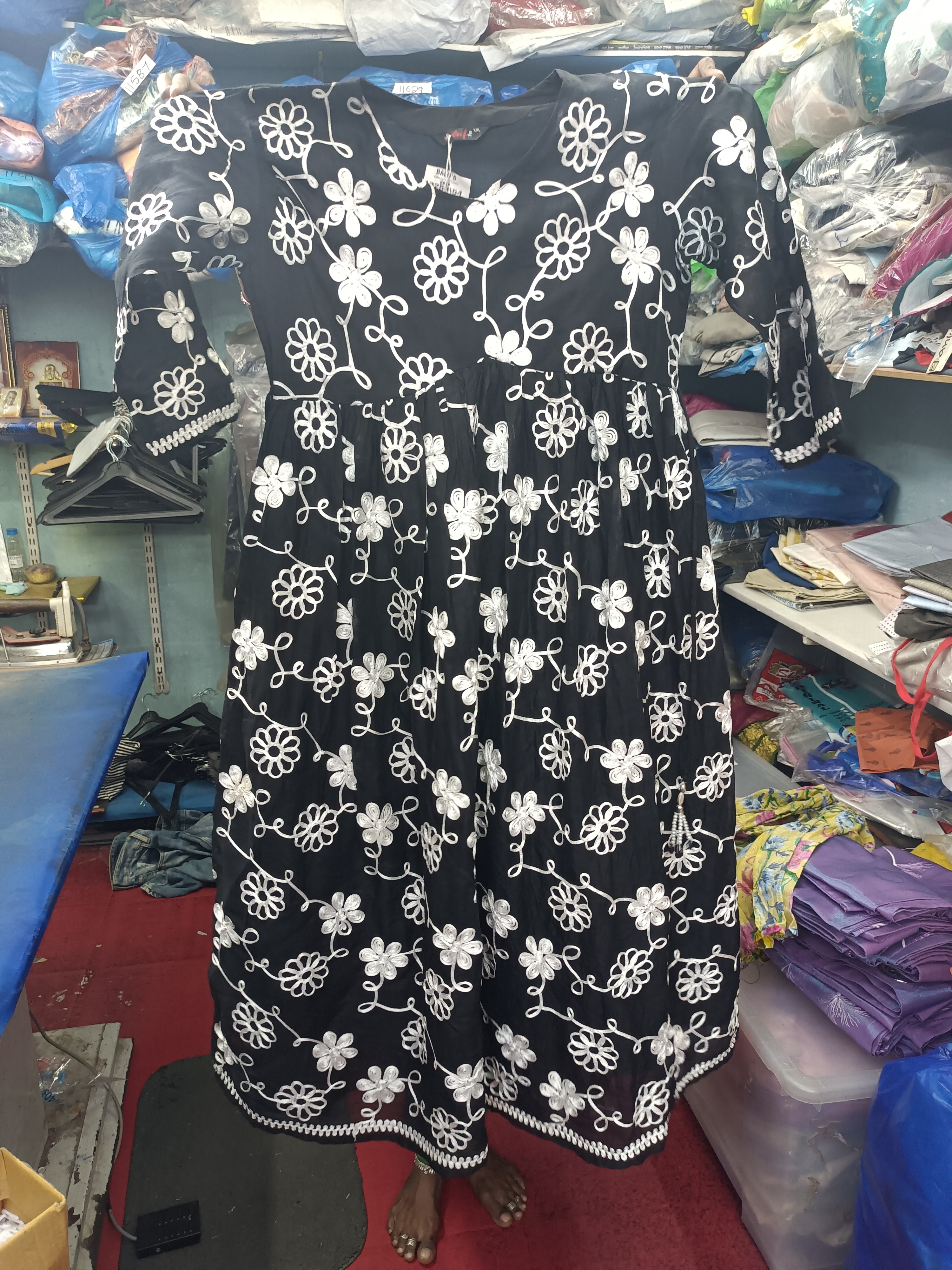 Balu's Modern Dry Cleaners, Services at KPHB, gajularamaram, Miyapur, madhapur, secunderabad, Pragathi Nagar, Ashok Nagar, burampudi, hi-tech City,Hyderabad 