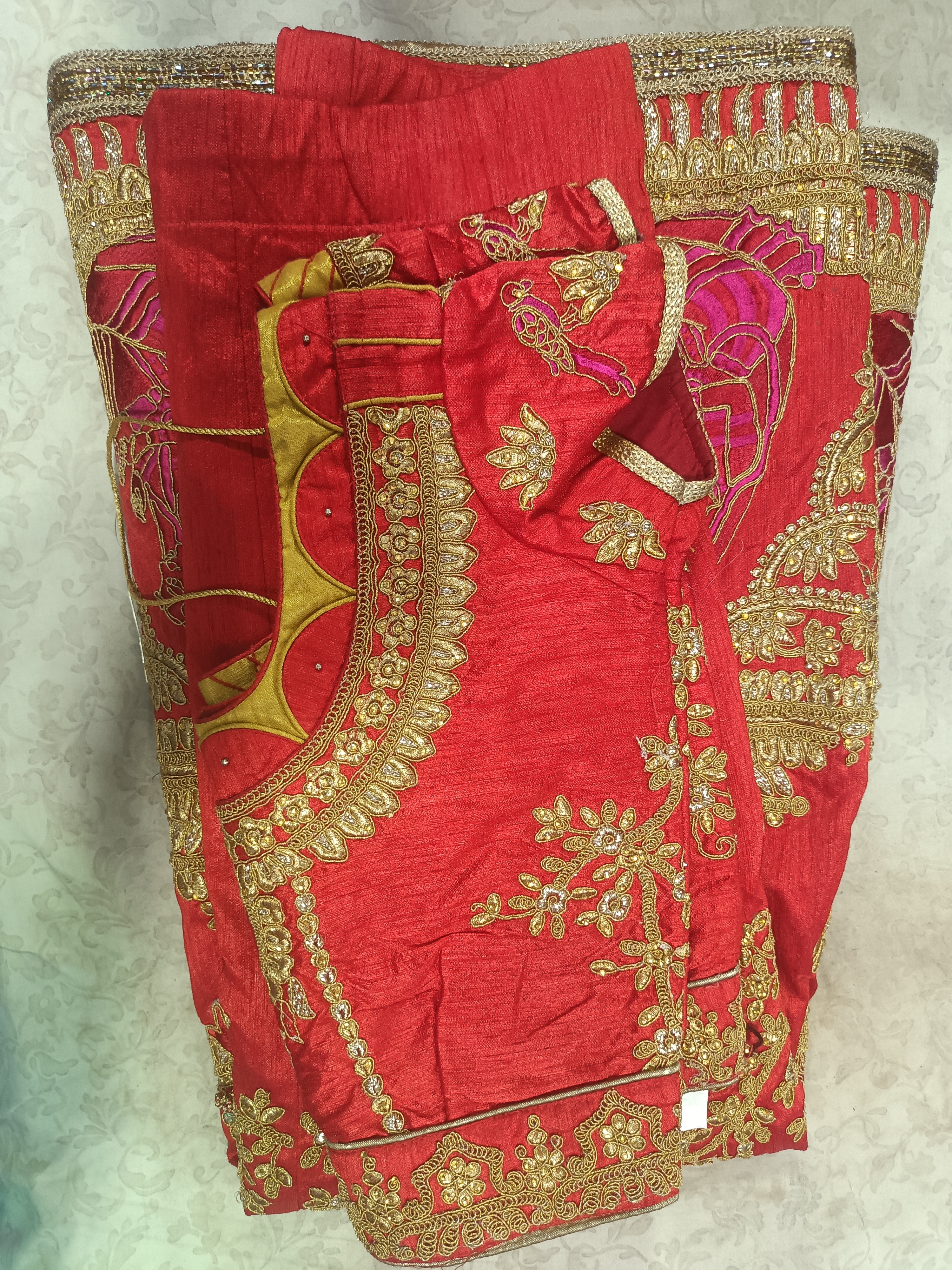 Balu's Modern Dry Cleaners, Suit dry cleaners in kphb, blouse dry cleaners service in hyderabad, blouse dry cleaners service in Kondapur, blouse dry cleaners service in miyapur, blouse dry cleaners service in Gopal Nagar, 