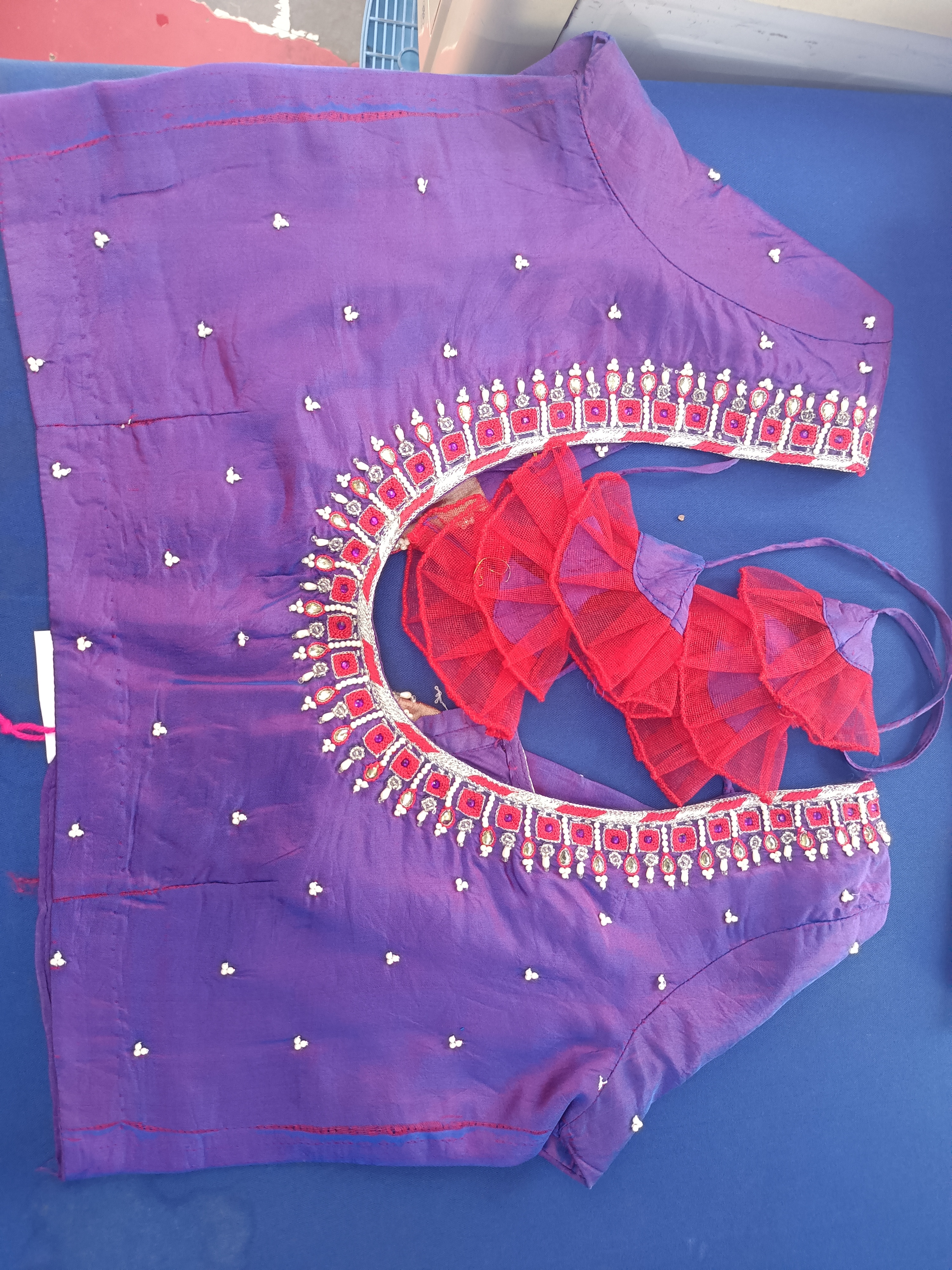 Balu's Modern Dry Cleaners, Services at KPHB, gajularamaram, Miyapur, madhapur, secunderabad, Pragathi Nagar, borampeat, Hi tech City Hyderabad 