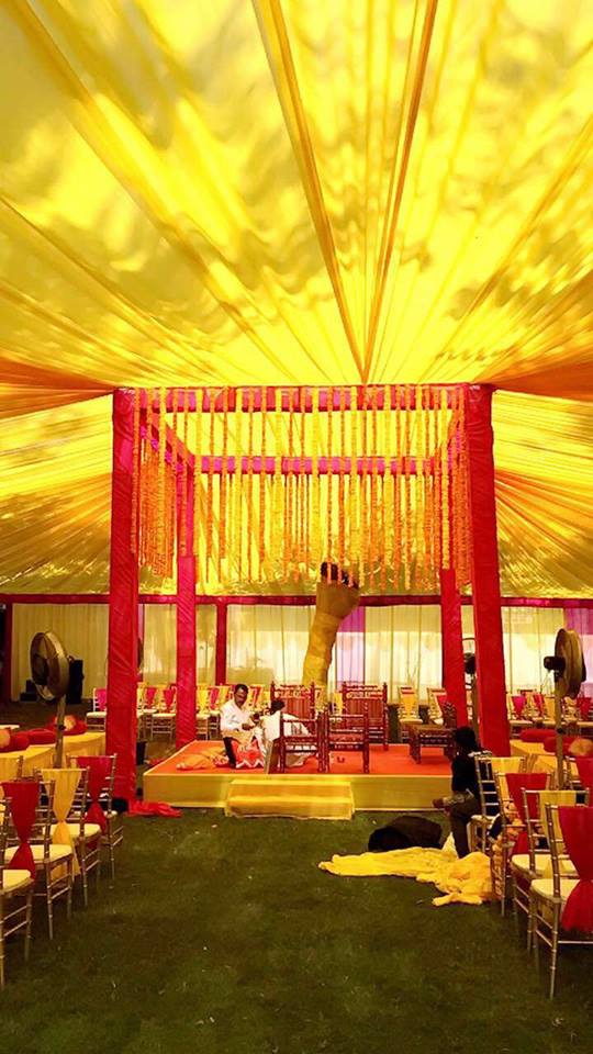 URBAN EVENTS SIGNATURE WEDDINGS | Urban Events | Vidhi Mandap
Vidhi Mandap Decor Ideas
Wedding Planners In Pune
Wedding Decorater
Vidhi Mandap Decor
Indian Decor
Floral Decor
Summer Weddings - GL40562