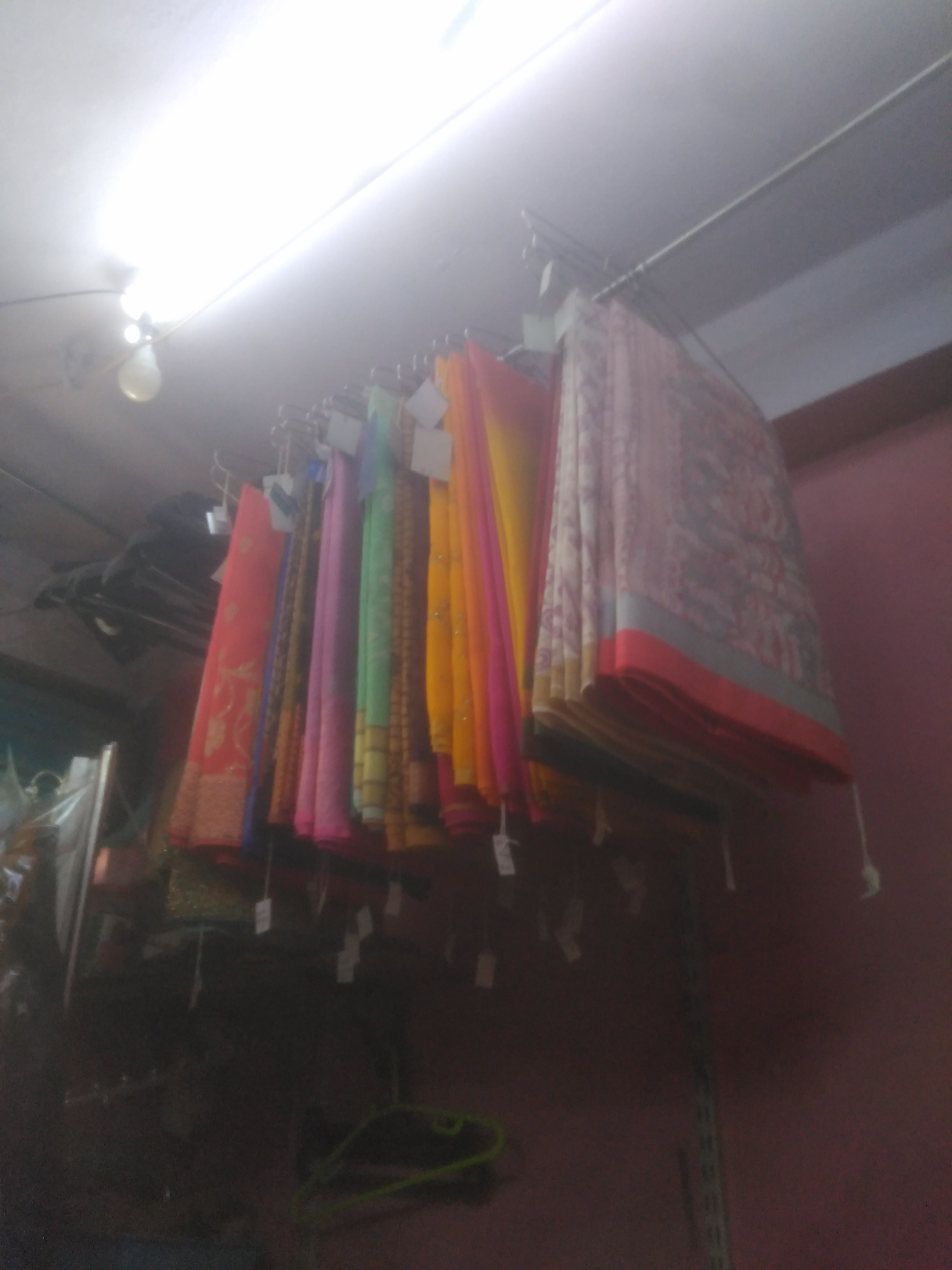 Sarees darning in Hyderabad | Balu's Modern Dry Cleaners | Saree darning in Miyapur,saree darning in Gajularamaram,saree darning in kphb,saree darning in kondapur,saree darning in madhapur - GL97175