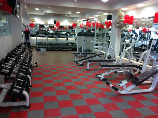 Aalishan Carpets and Wallpapers, GYM FLOORING IN KALEWADI, GYM RUBBER FLOORING IN KALEWADI, RUBBER FLOORING KALEWADI, RUBBER FLOORING IN KALEWADI, RUBBER FLOORING DEALERS IN KALEWADI, DEALERS, SUPPLIERS, SHOP, SHOWROOM, BEST, GYM.