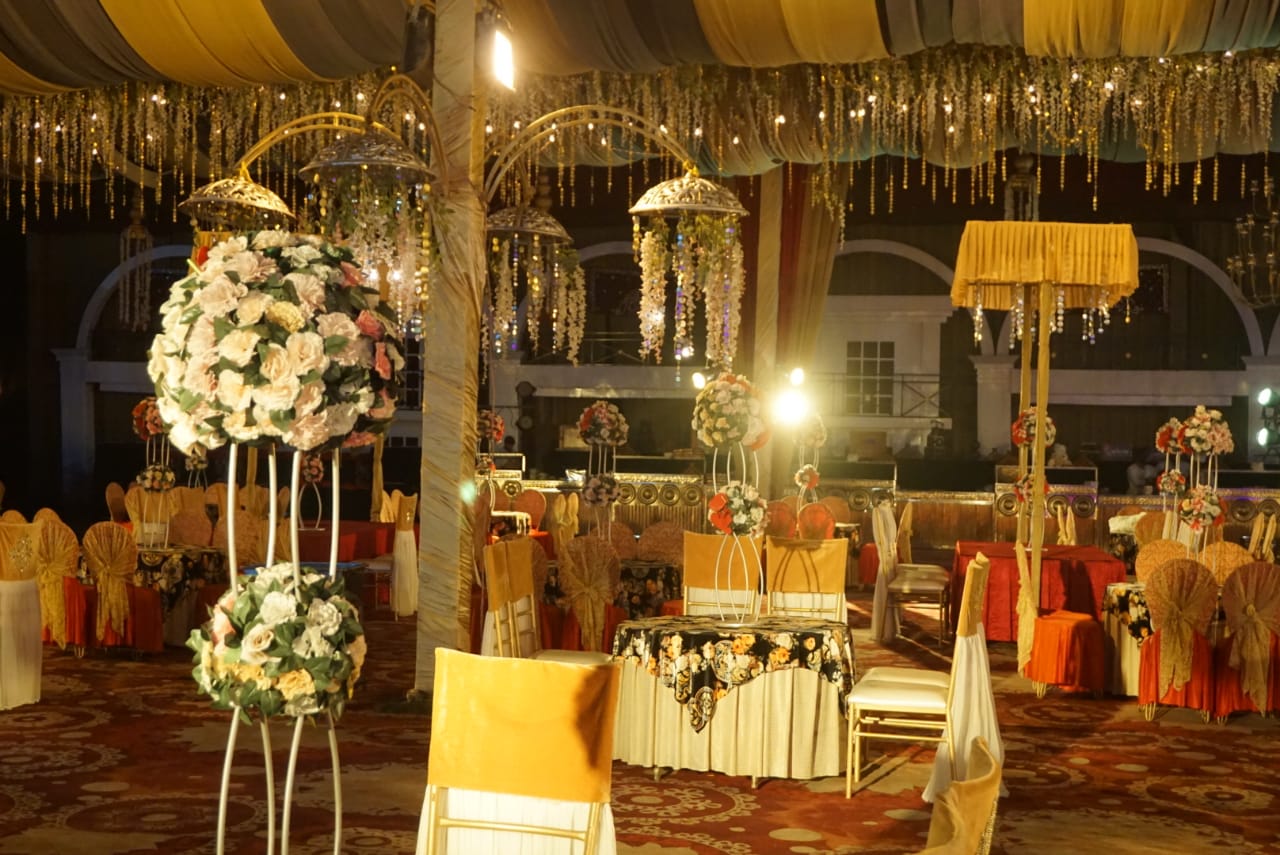 Professional caterers in Chandigarh | Red Tag Caterers | Best caterers in Chandigarh - GL101973