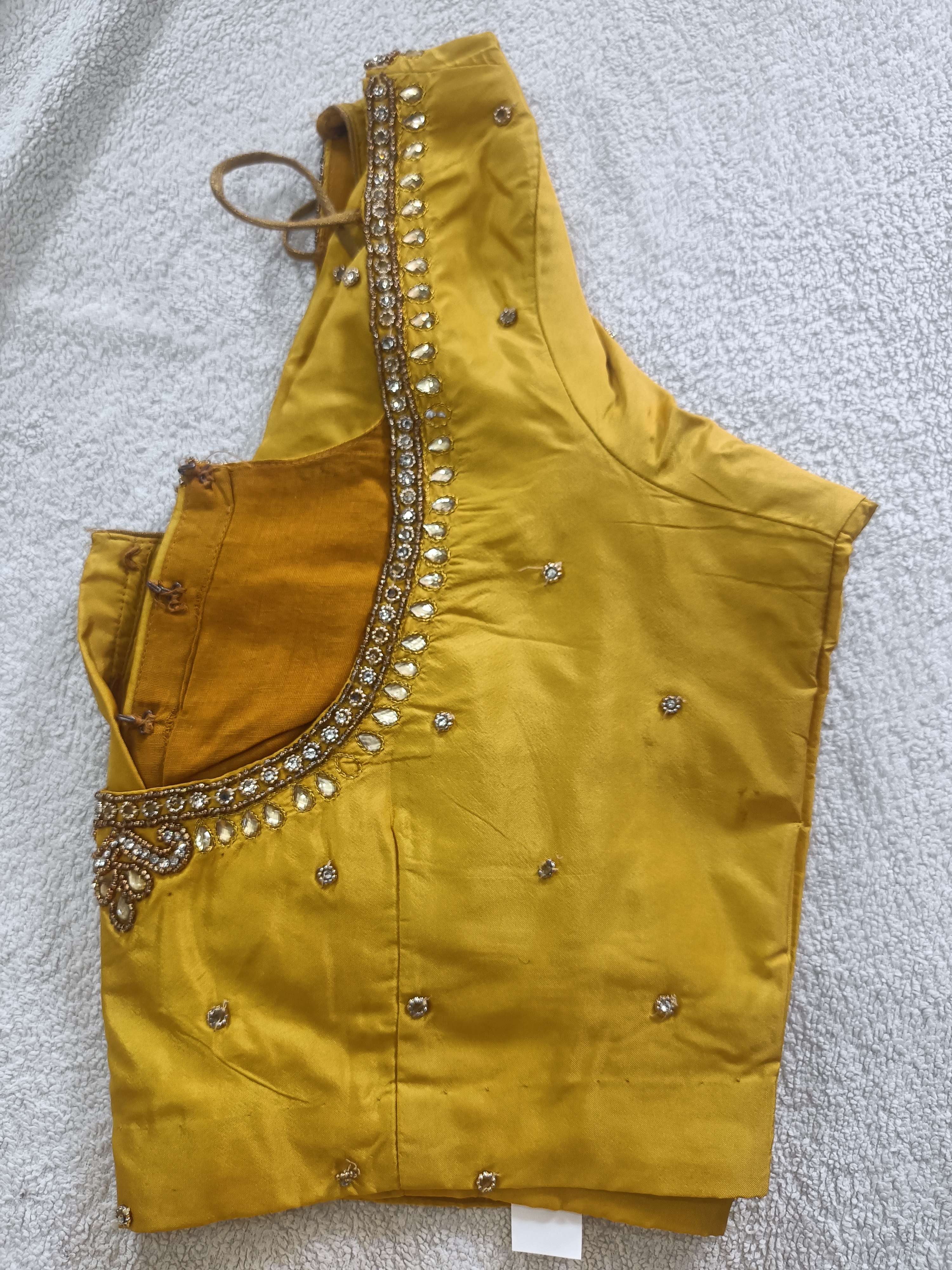 Balu's Modern Dry Cleaners, Blouse dry cleaners in kphb, blouse dry cleaners service in hyderabad, blouse dry cleaners service in Kondapur, blouse dry cleaners service in miyapur, blouse dry cleaners service in Gopal Nagar, 