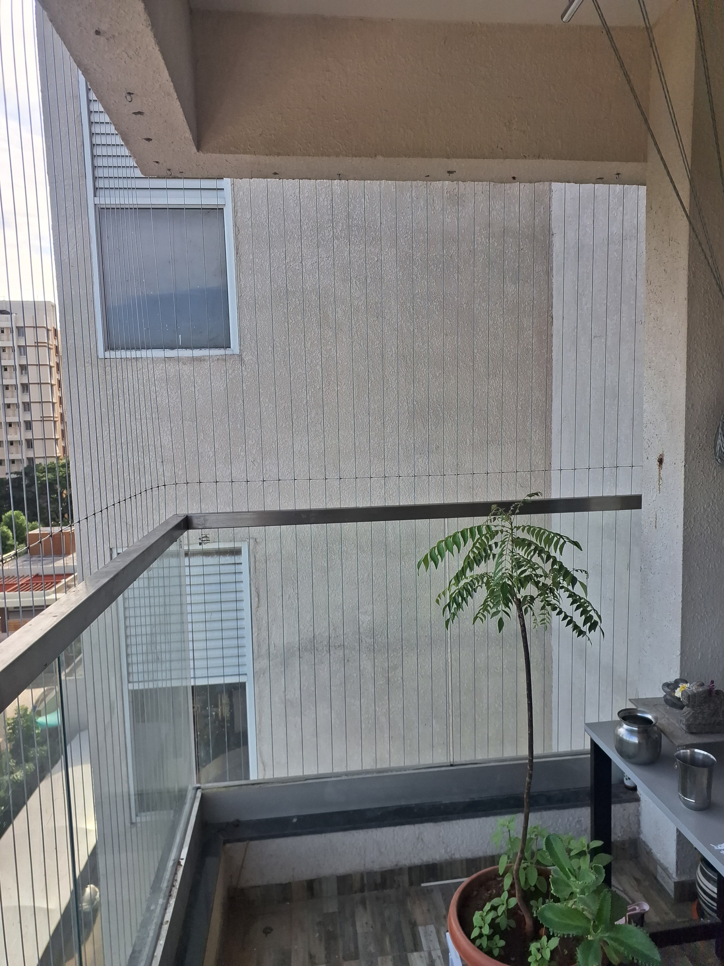 Invisible grill for balcony for high rise towers. 100% safe and secure | Chirag Invisible Safety Grill | BALCONY INVISIBLE GRILL IN KHARADI, BEST INVISIBLE GRILL IN KESHAV NAGAR, INVISIBLE GRILL RATE IN WAGHOLI, CHIND SAFETY INVISIBLE GRILL SHOP IN LOHEGAON, SS GRILL FITTING IN DHANORI. - GL120741