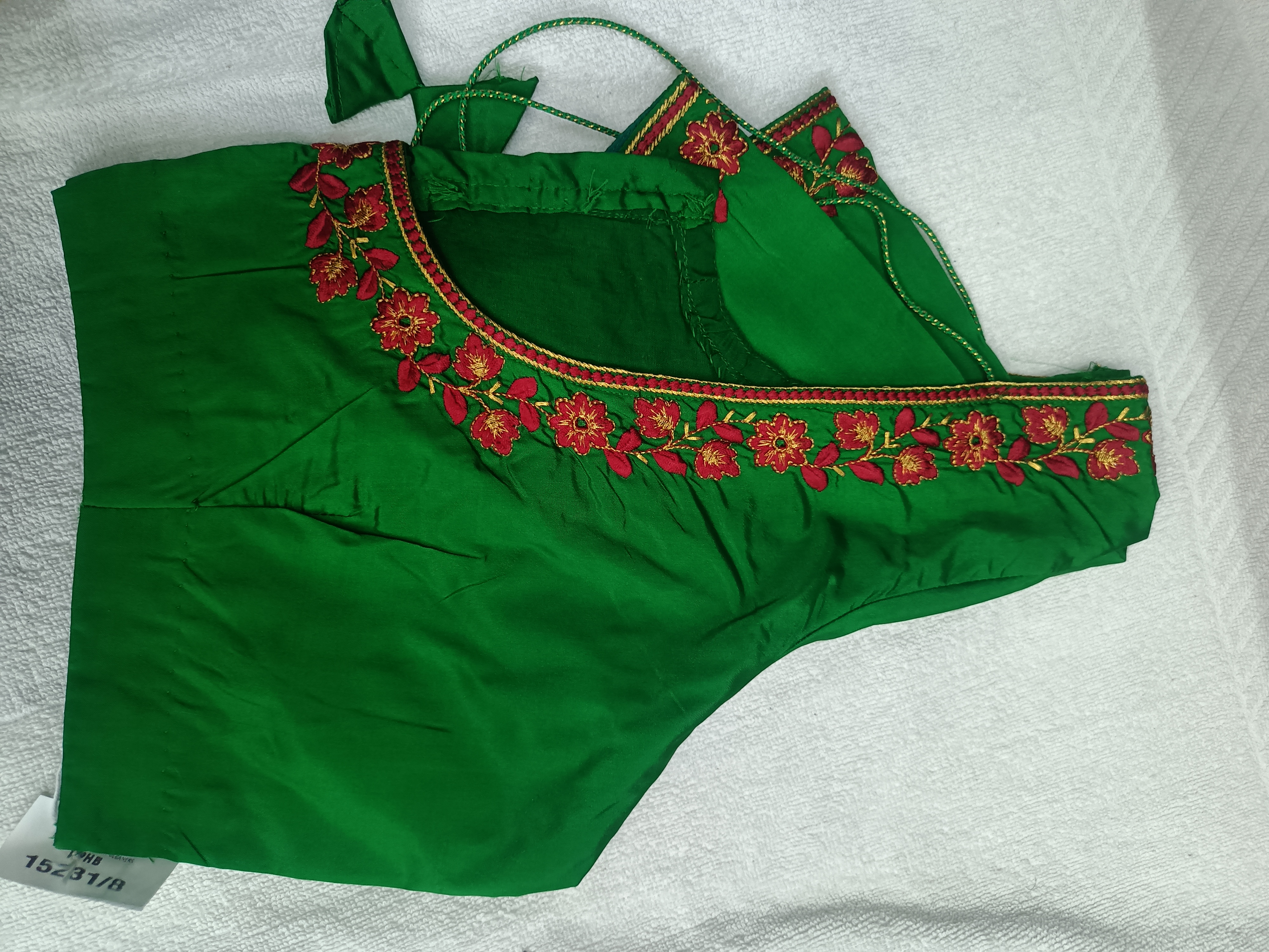 Balu's Modern Dry Cleaners, Blouse dry cleaners in kphb, blouse dry cleaners service in hyderabad, blouse dry cleaners service in Kondapur, blouse dry cleaners service in miyapur, blouse dry cleaners service in Gopal Nagar, 