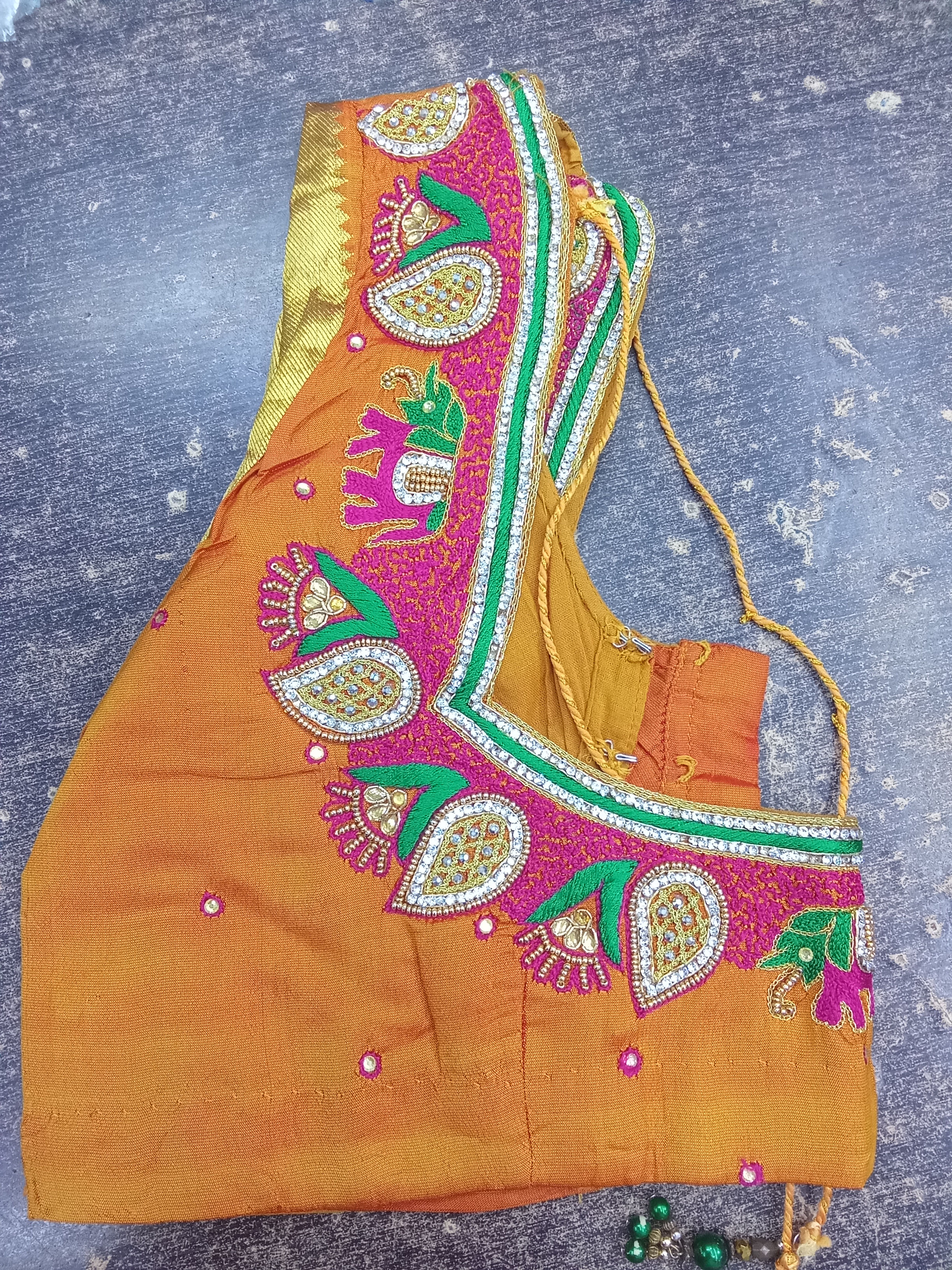 Balu's Modern Dry Cleaners, Blouse dry cleaning services near kphb, Gokul plots,vasanth Nagar,nizampet bachpalli miyapur suchitra 