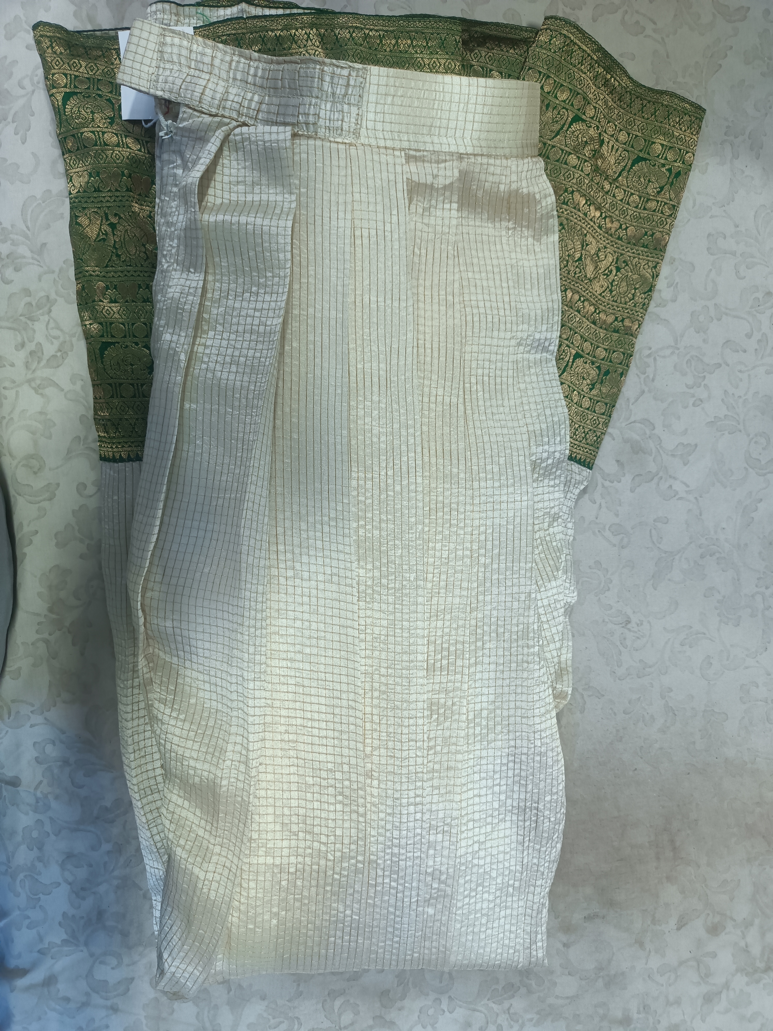 Balu's Modern Dry Cleaners, Half saree dry cleaners in kphb, blouse dry cleaners service in hyderabad, blouse dry cleaners service in Kondapur, blouse dry cleaners service in miyapur, blouse dry cleaners service in Gopal Nagar, 