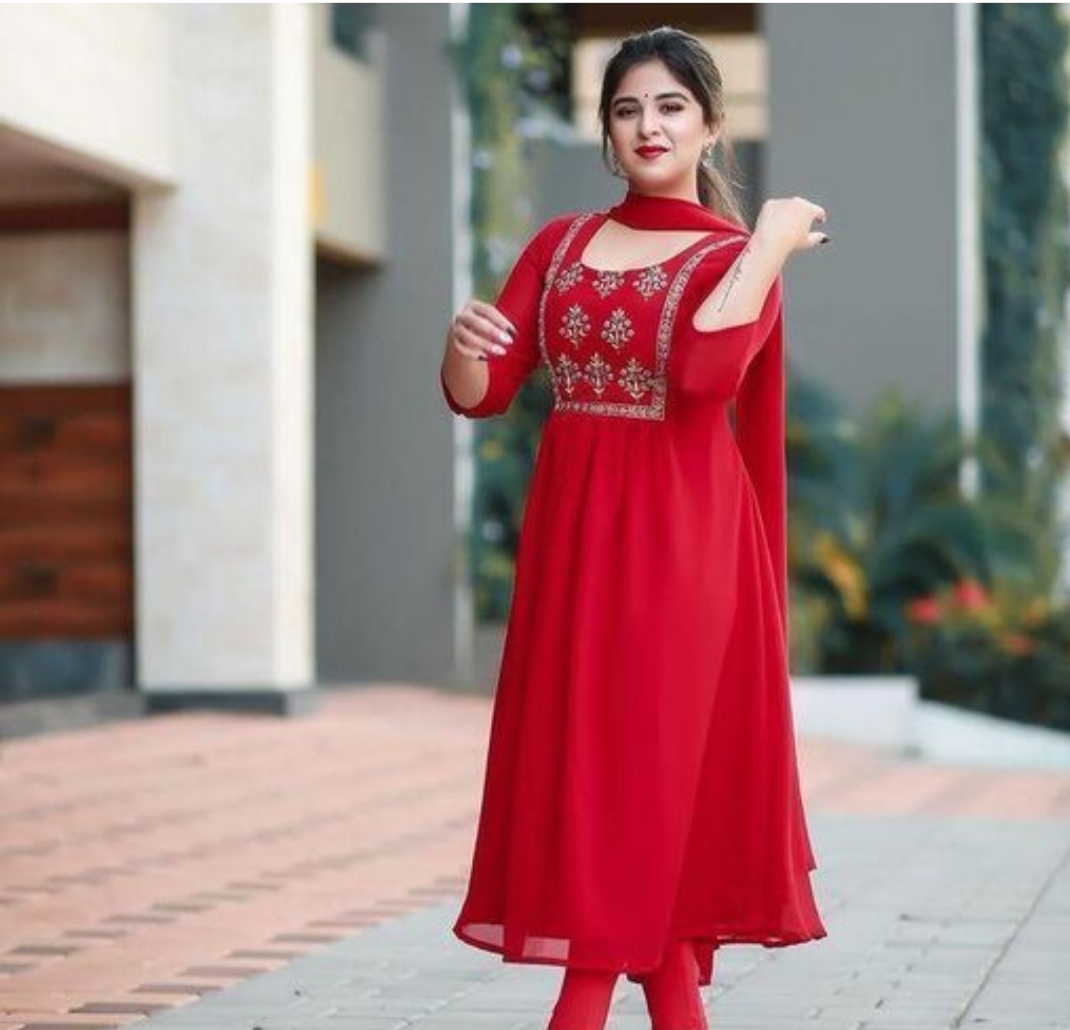 Balu's Modern Dry Cleaners, Dry cleaning service near Hyderabad. Dry cleaning service near Kukatpally. Dry cleaning service near Gachibowli. Dry cleaning service near kphb. Dry cleaning service near suchitra 