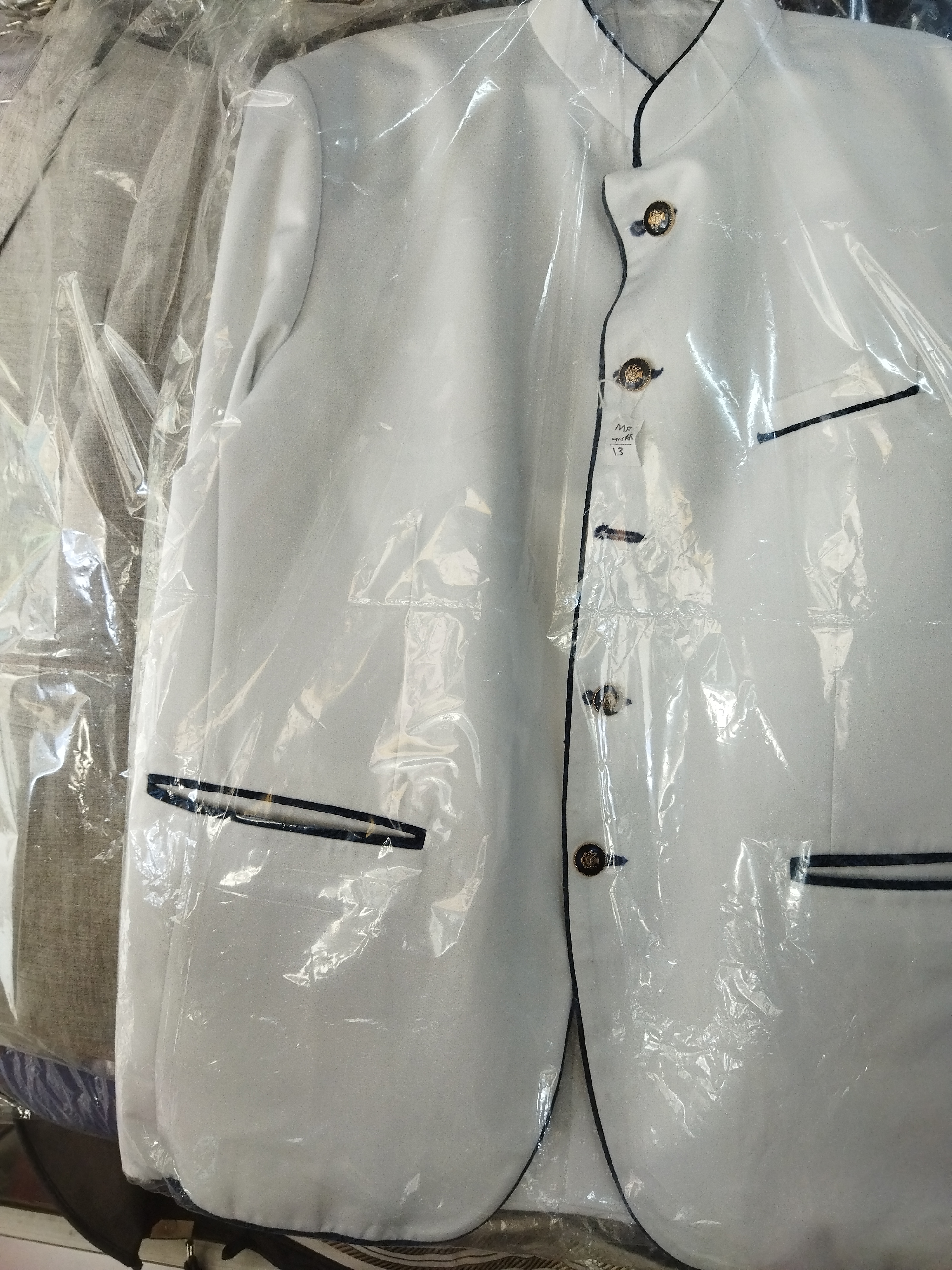 Balu's Modern Dry Cleaners, Suits dry cleaning in gajularamavaram, suits dry cleaning in Rajiv Gandhi nagar, suits dry cleaning in addagutta, suits dry cleaning in kphb colony