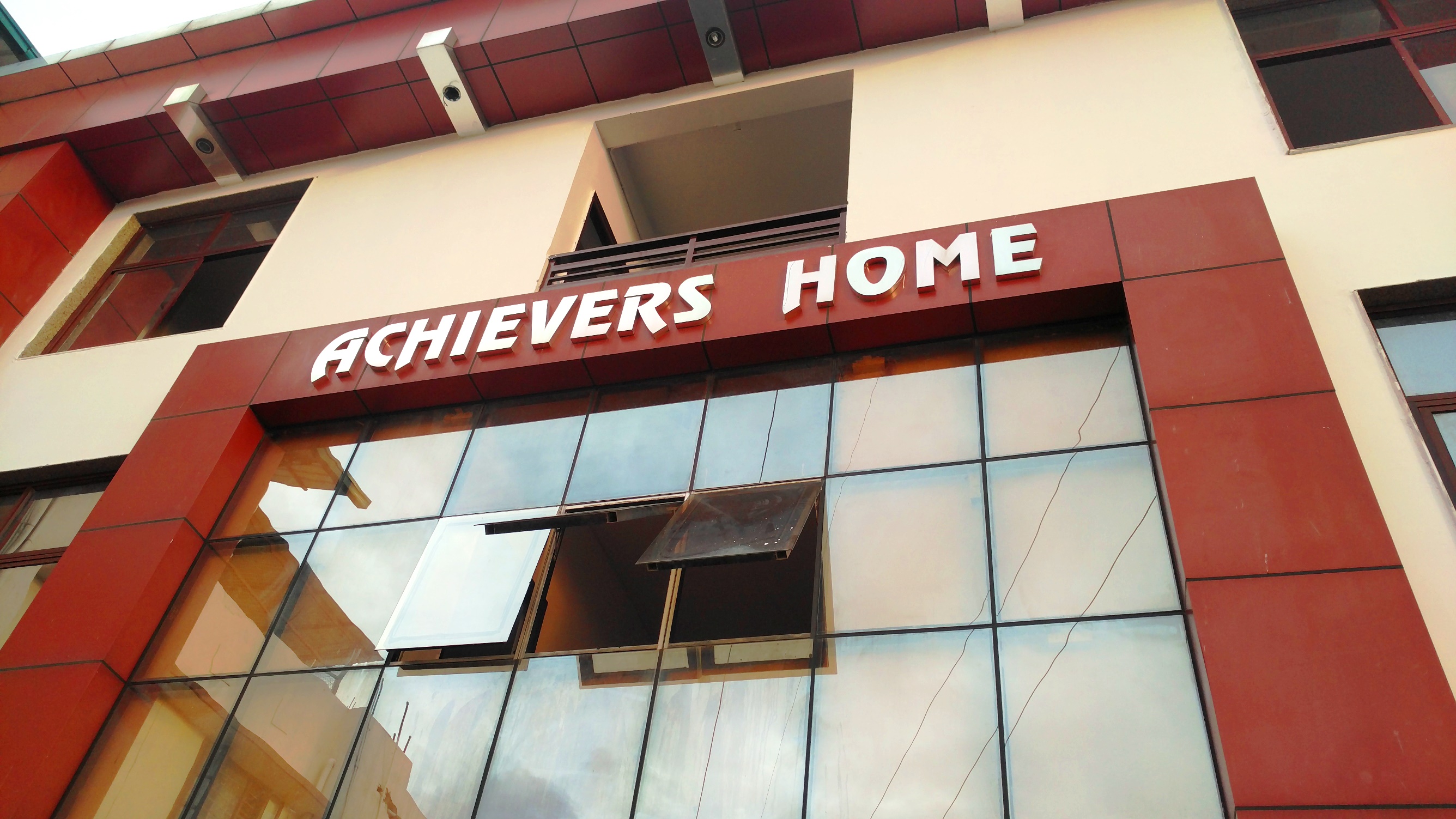Achievers Home Boys Hostel, upes hostel fees,hostel fee of upes, hostels near upes dehradun, hostels in dehradun near upes, 
upes dehradun hostel fee structure

