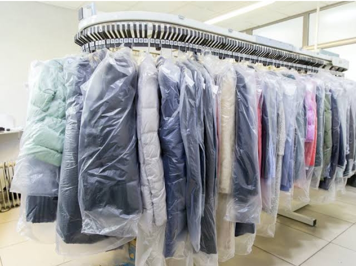 Balu's Modern Dry Cleaners, Dry cleaning services in Kondapur.Dry cleaning services near adda guta.Dry cleaning services near Suchitra.Dry cleaning services in kphb.Dry cleaning services in Miyapur.