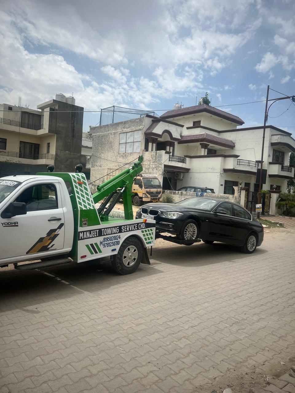 Car Towing Service In Banur  | Manjeet Towing Services | Best Car Towing Service In Banur, 24 Hour Car Towing Service In Banur, 7 Top Car Towing Service In Banur, Car Towing Service Near me, Car Tow Van Near me  - GL118394