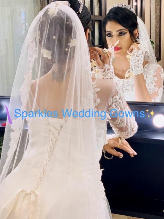 SPARKLES WEDDING GOWNS , BRIDAL GOWNS IN BANGALORE, BRIDAL GOWNS, WEDDING GOWN DESIGNERS , GOWN RETAILERS, BRIDAL ACCESSORIES, WEDDING GOWNS IN BANGALORE 