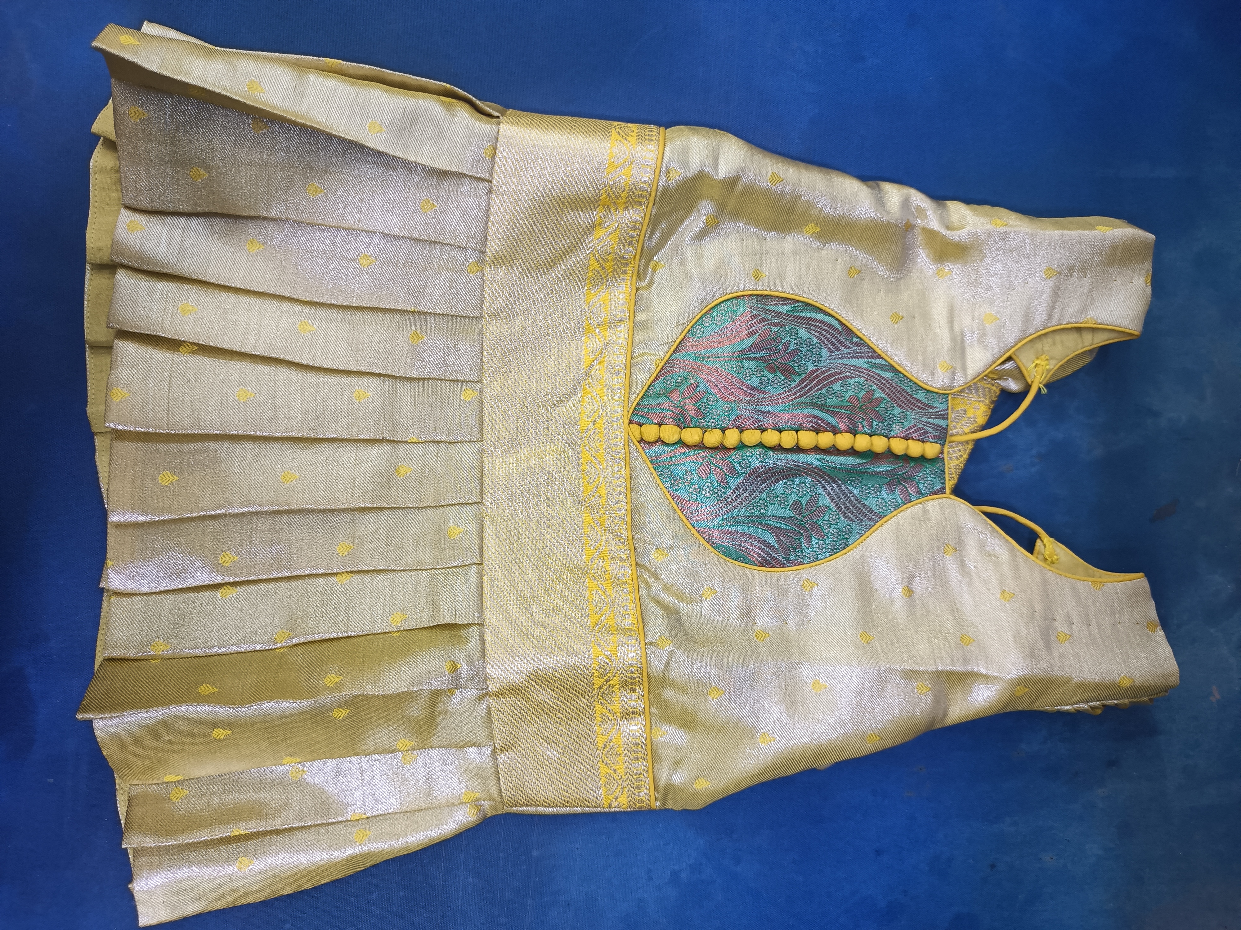 Balu's Modern Dry Cleaners, Blouse dry cleaners in kphb, blouse dry cleaners service in hyderabad, blouse dry cleaners service in Kondapur, blouse dry cleaners service in miyapur, blouse dry cleaners service in Gopal Nagar, 