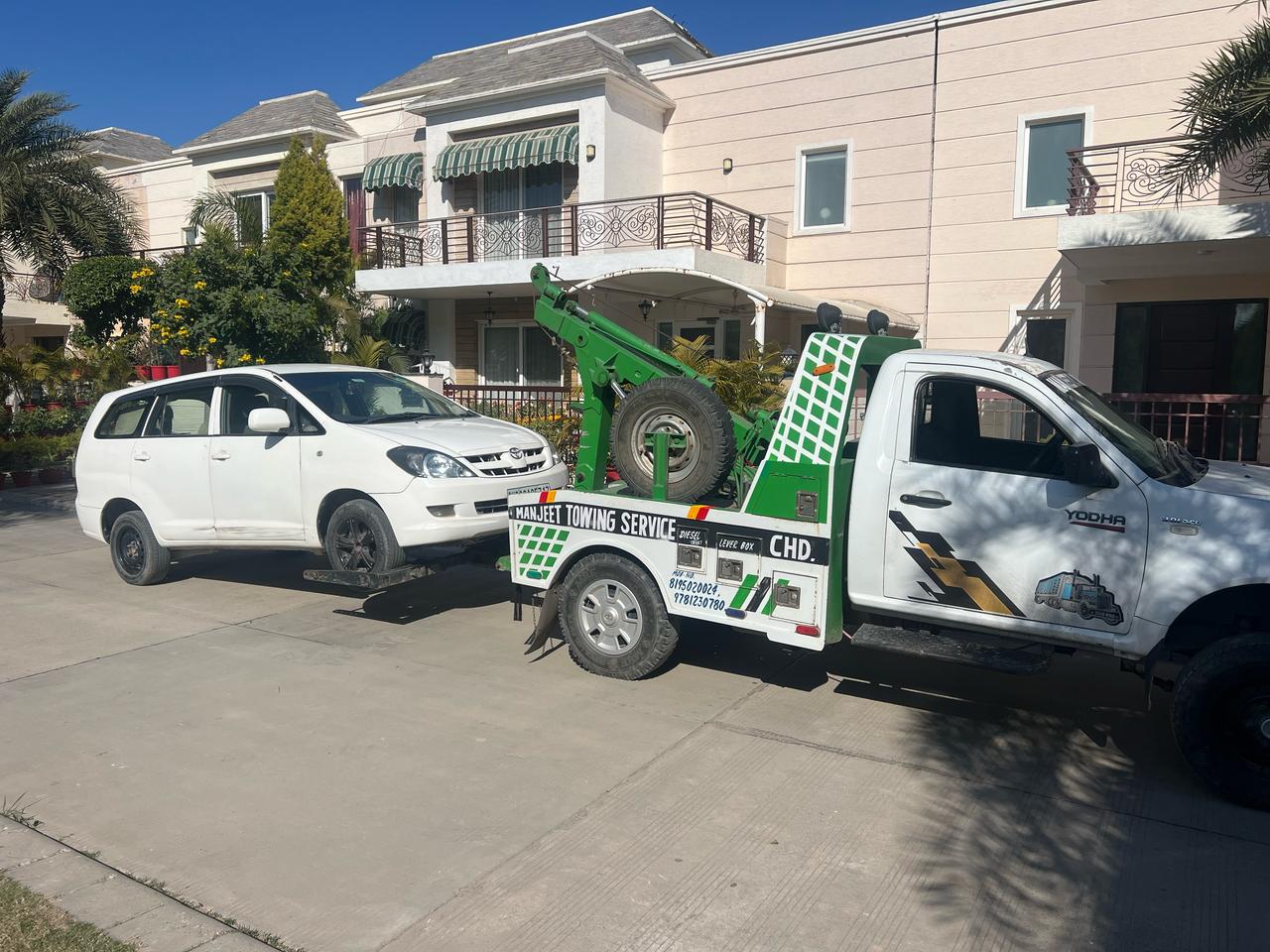 Car Towing Service In Banur  | Manjeet Towing Services | Best Car Towing Service In Banur, 24 Hour Car Towing Service In Banur, 7 Top Car Towing Service In Banur, Car Towing Service Near me, Car Tow Van Near me  - GL119011