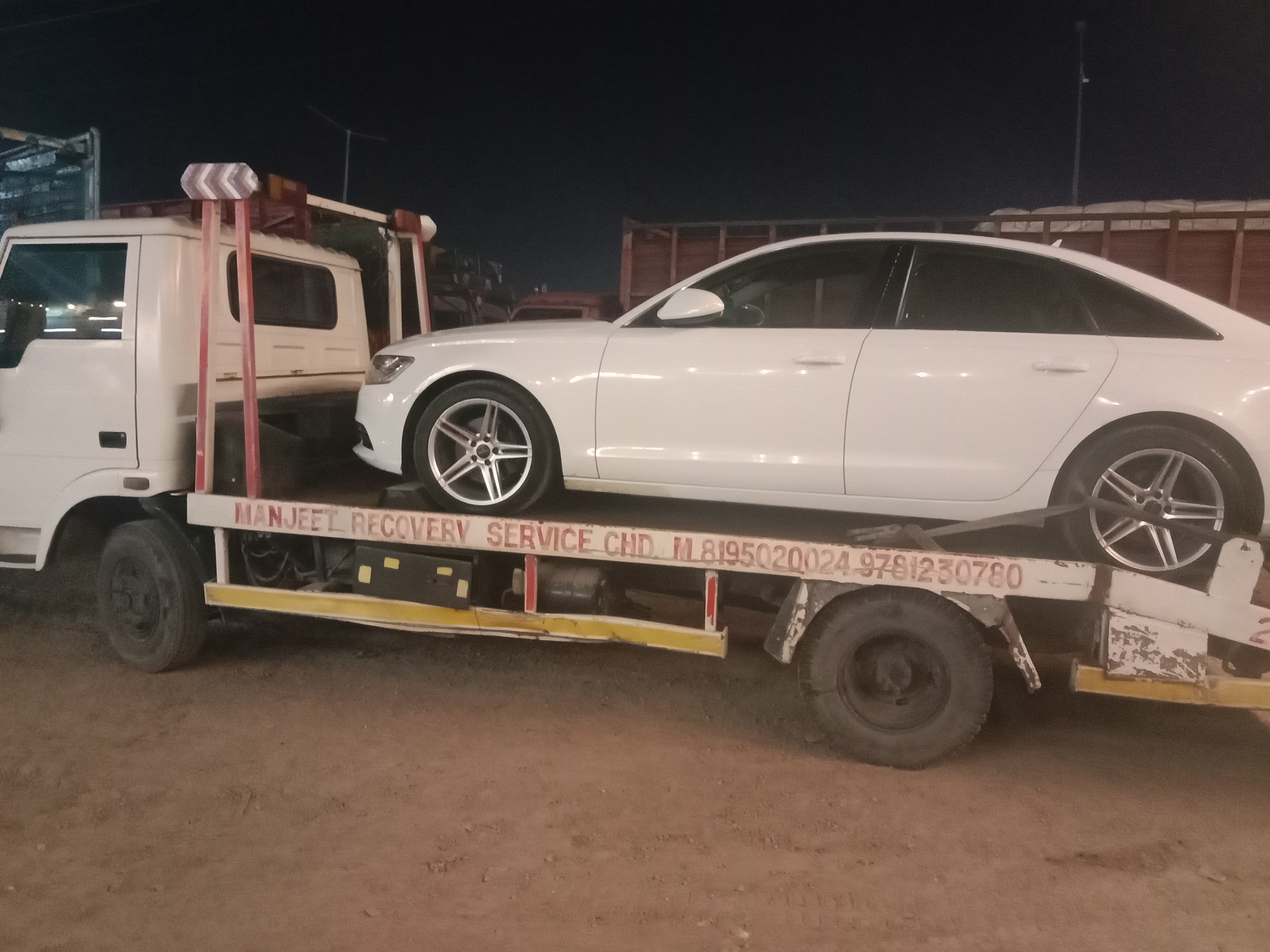 Car Towing Service In Zirakpur  | Manjeet Towing Services | Best Car Towing Service In Zirakpur, 7 Top Car Towing Service In Zirakpur, 24 Hour Car Towing Service In Zirakpur, Car Towing Service Near me, Car Towing Service  - GL105875