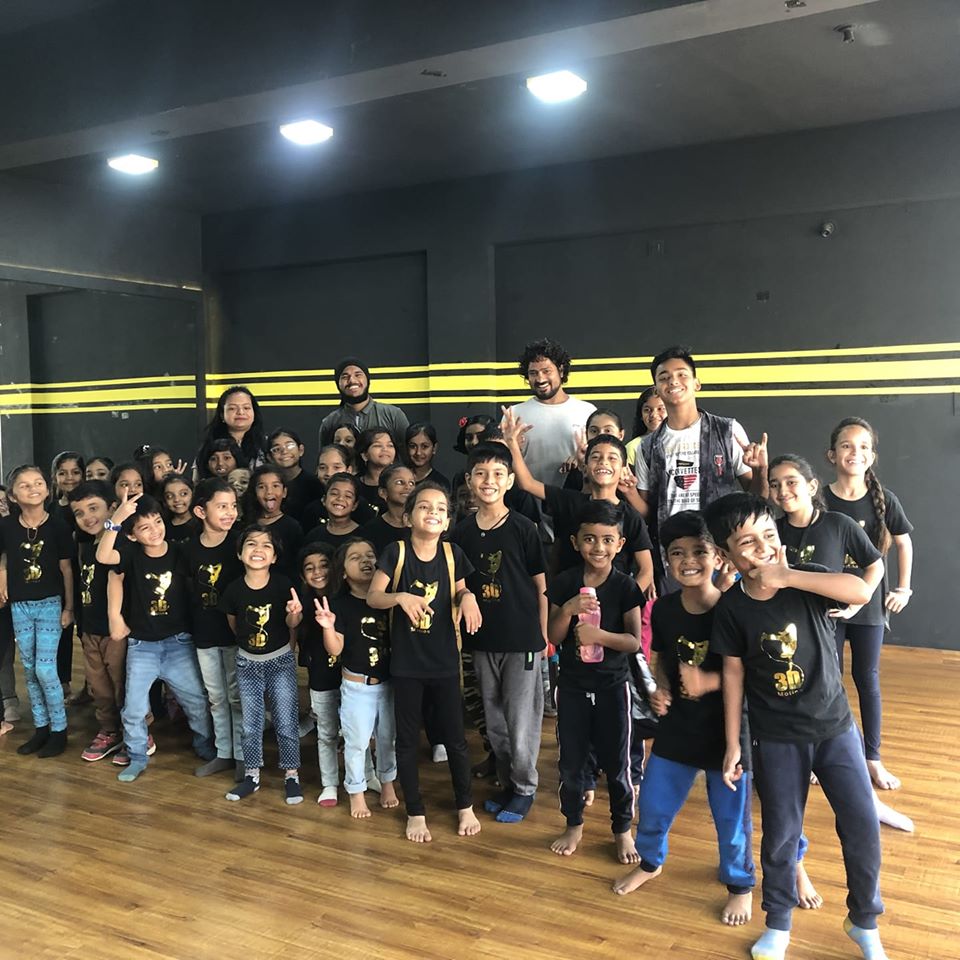 3D Motion International Arts School, dance classes in kesnand, best dance classes in kesnand, dance training in kesnand, kids dance classes in kesnand, dance institute in kesnand, phata, kesnand phata, bakori phata, best, top, top5.