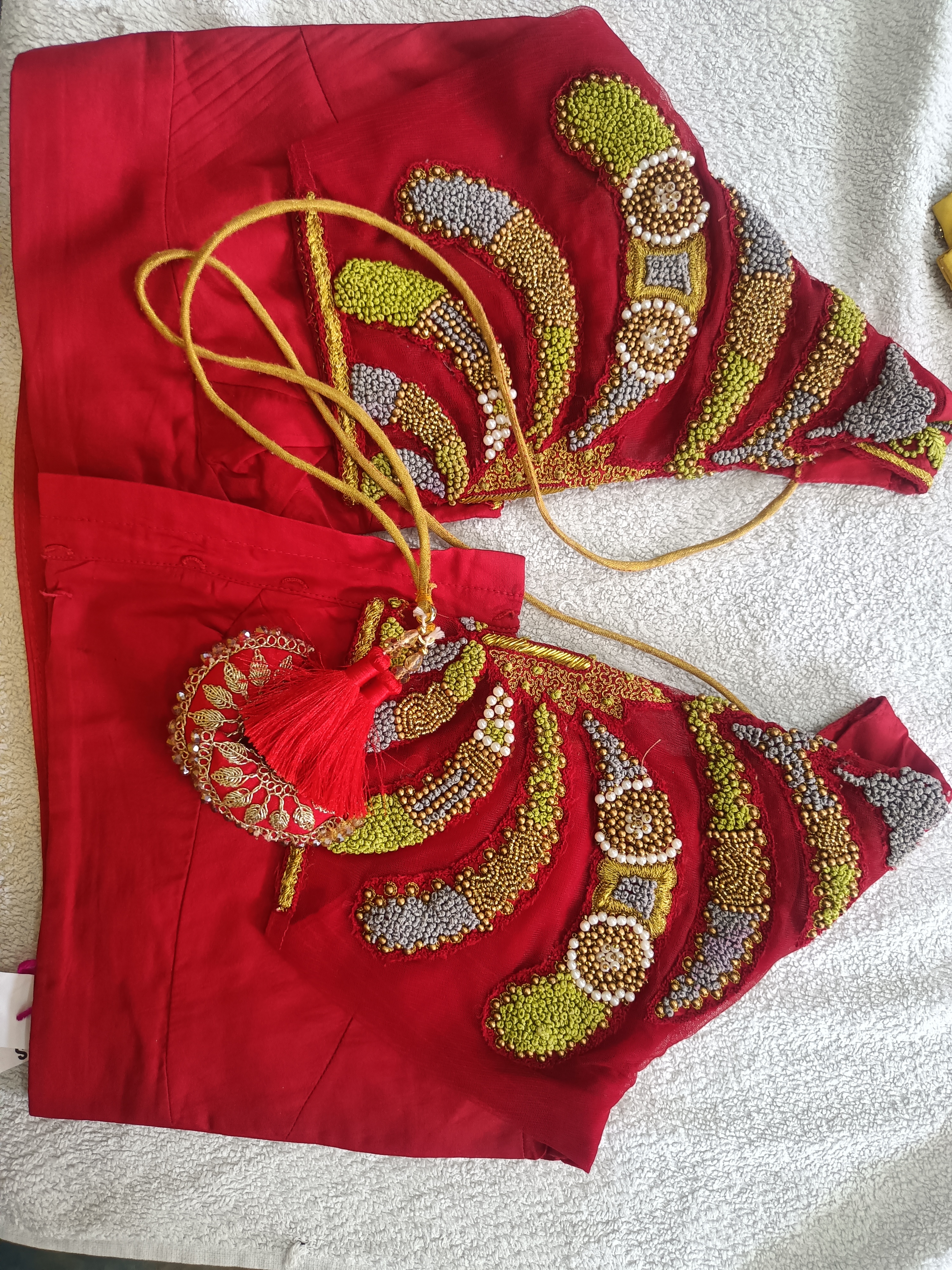 Balu's Modern Dry Cleaners, Blouse dry cleaners in kphb, blouse dry cleaners service in hyderabad, blouse dry cleaners service in Kondapur, blouse dry cleaners service in miyapur, blouse dry cleaners service in Gopal Nagar, 