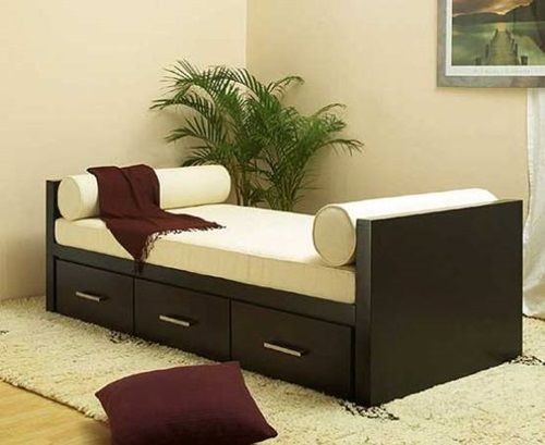 Lucky Furniture, Couch sets in Zrk, sofa and couch, couch furniture in Zirakpur, sectional couch in Zirakpur, couch beds,