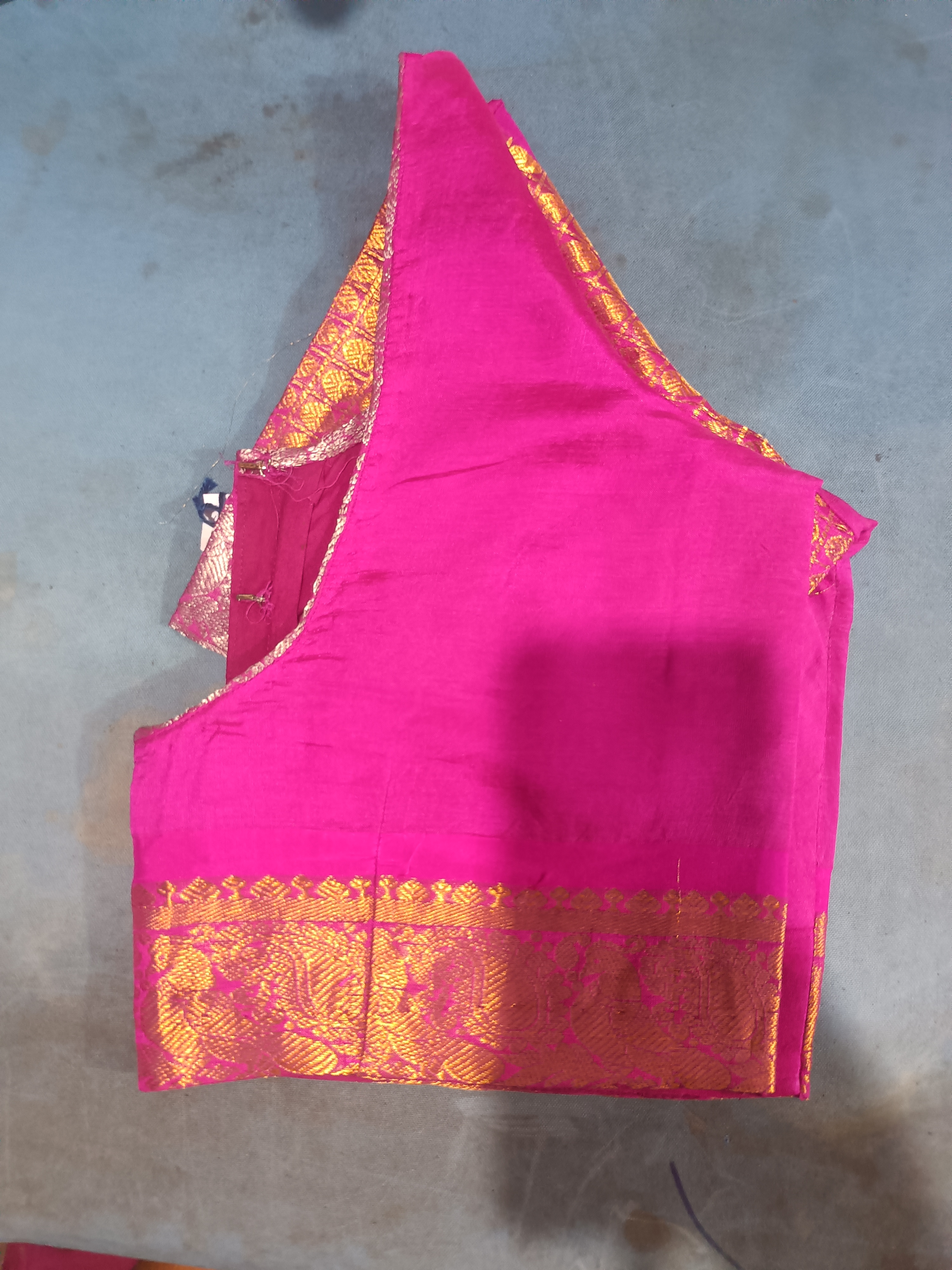 Balu's Modern Dry Cleaners, Blouse dry cleaners in kphb, blouse dry cleaners service in hyderabad, blouse dry cleaners service in Kondapur, blouse dry cleaners service in miyapur, blouse dry cleaners service in Gopal Nagar, 