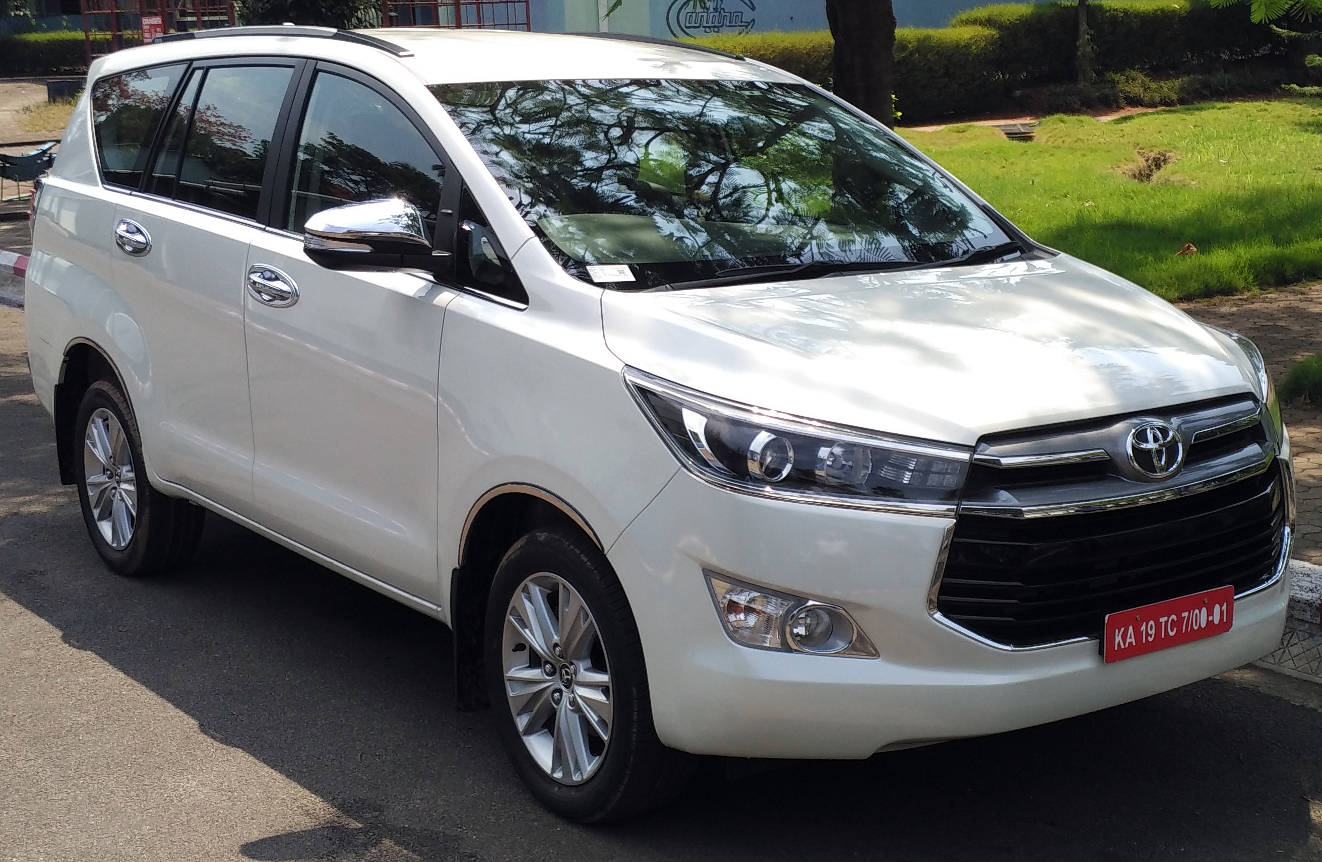 GetMyCabs , innova crysta outstation bangalore,innova crysta for rent in bangalore