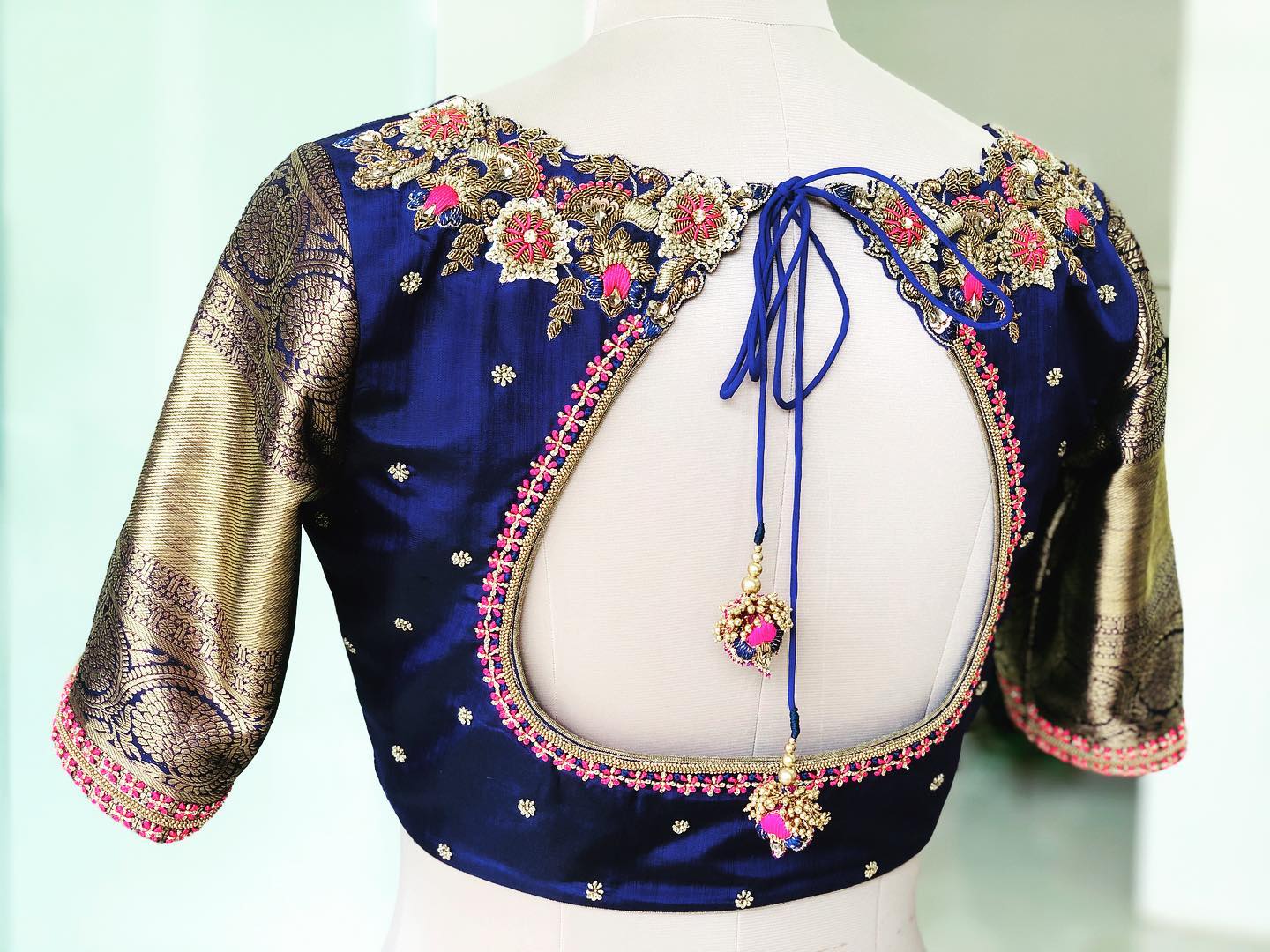 Balu's Modern Dry Cleaners, Blouse dry cleaning service in Kphb, blouse dry cleaning service in miyapur, blouse dry cleaning in suchitra,  blouse dry cleaning service in gajularamaram. 