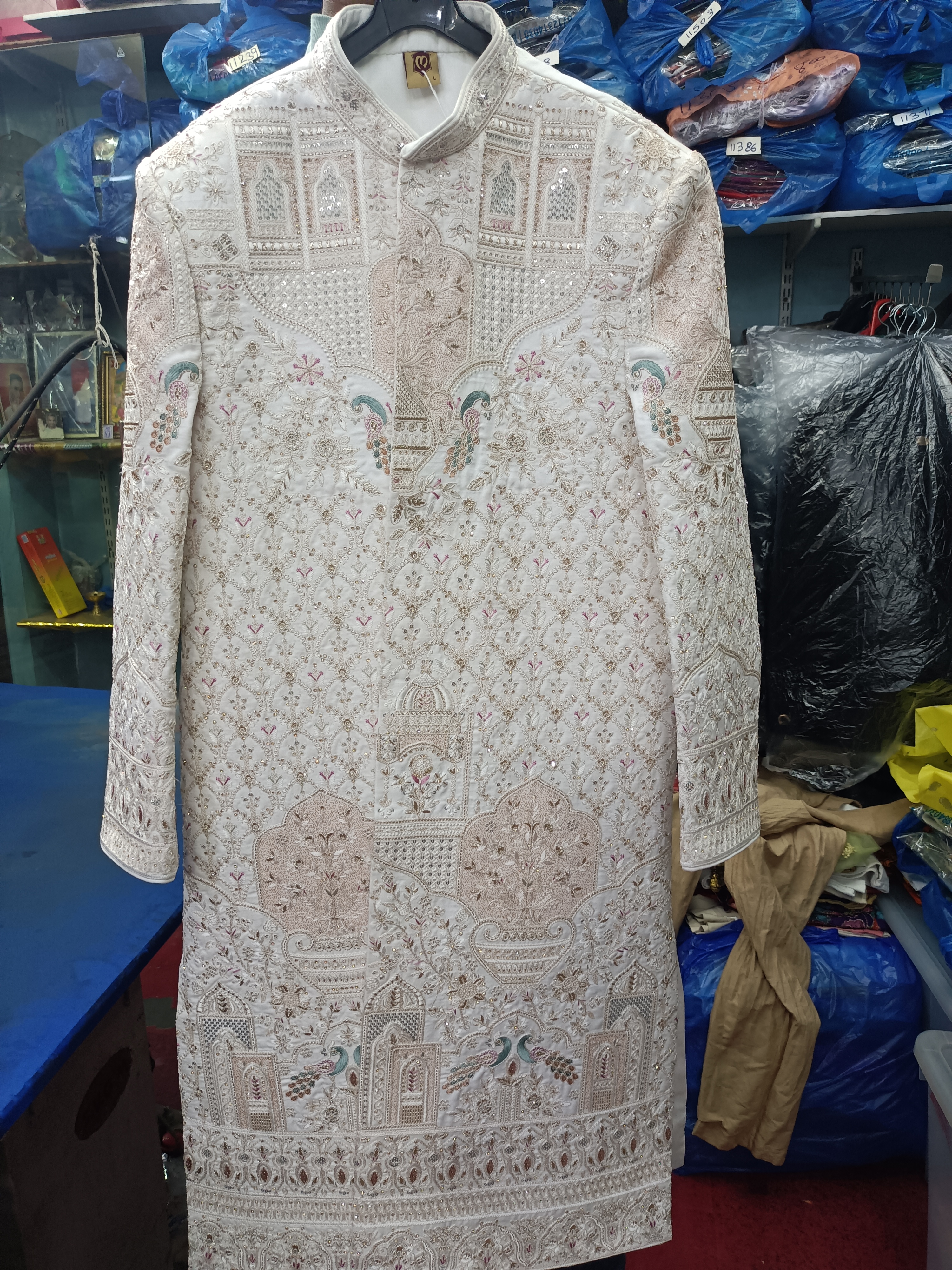 Balu's Modern Dry Cleaners, #DryCleaning  #LaundryService  #ClothingCare  #CleanClothes  #DryCleanOnly  #GarmentCare  #LaundryDay  #EcoFriendlyCleaning  #SteamClean  #SpotlessService#####