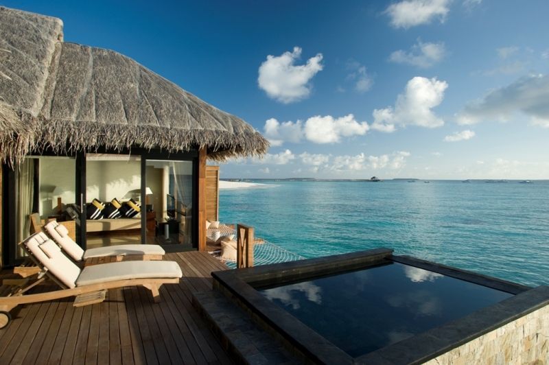 APPLE BEACH HOUSE AND RESORTS, Corporate Team Parties And Outing In Chennai, Hours Rental Rooms In Ecr In Chennai, Rooms In Ecr In Chennai.
