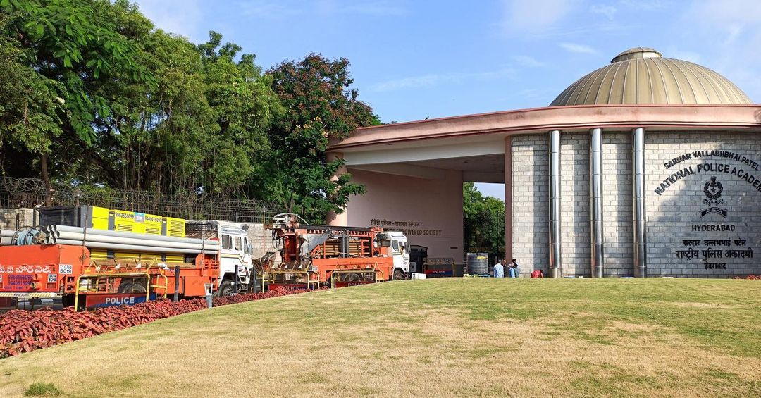 SRI VENKATESHWARA BOREWELLS, borewells in hyderabad,borewell drillers in hyderabad,borewell drilling contractors in hyderabad,borewell service in hyderabad,borewell drilling in hyderabad