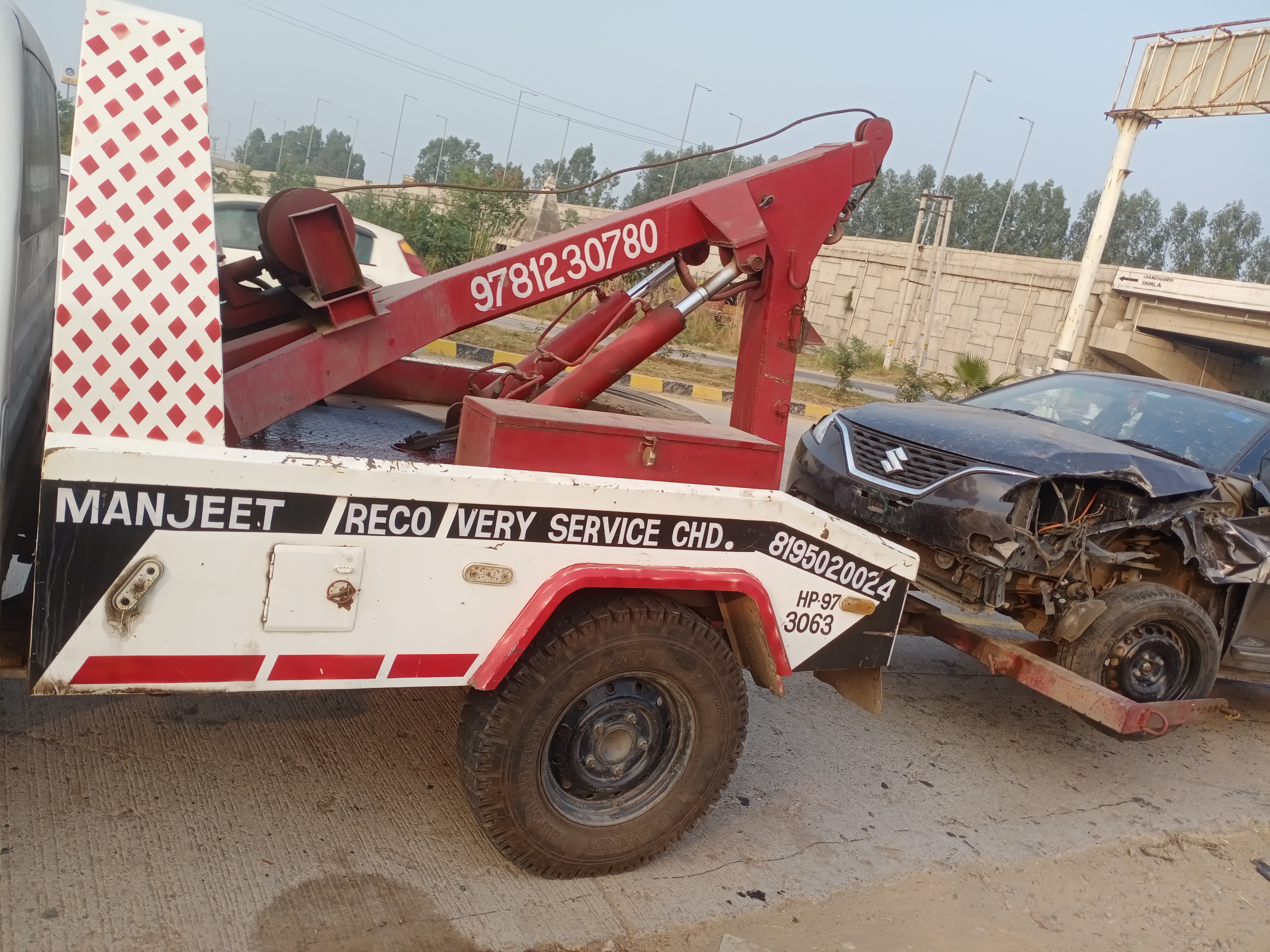 Car Towing Service In Derabassi | Manjeet Towing Services | Best Car Towing Service In Derabassi, 7 Top Car Towing Service In Derabassi, 24 Hour Car Towing Service In Derabassi, Car Towing Service near me, Car Towing Service  - GL104026
