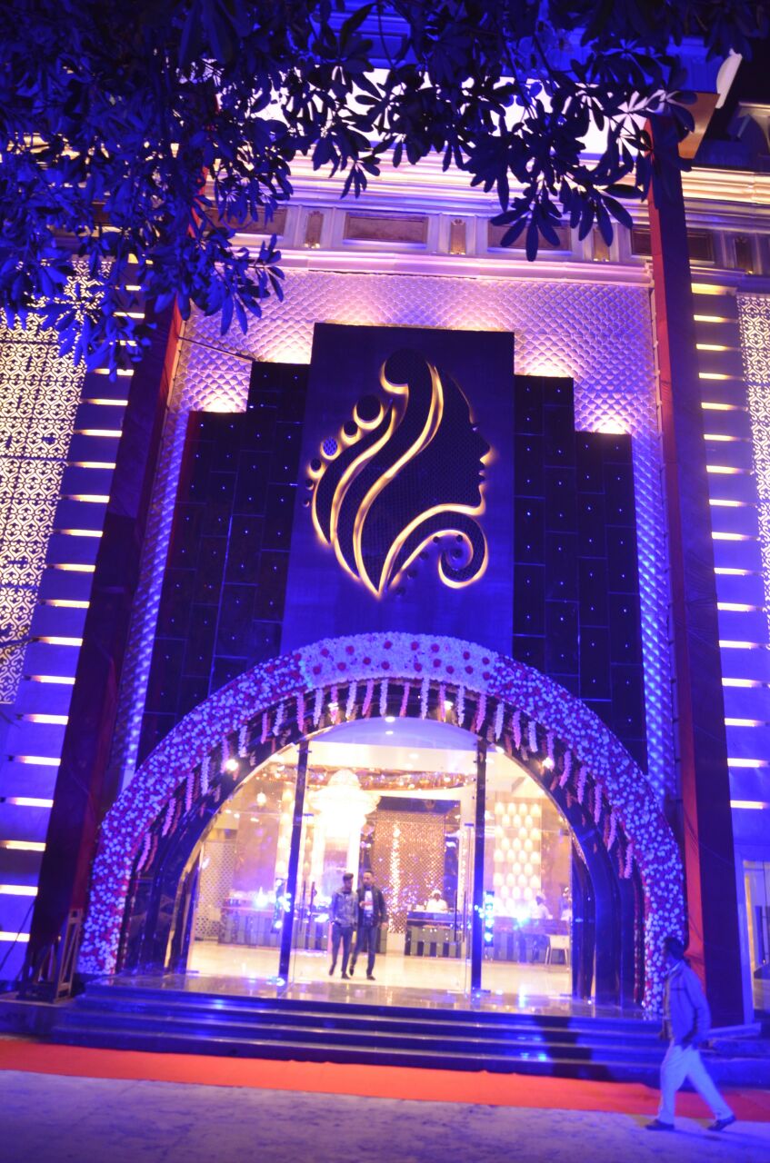 R K Banquet Halls Providing Spacious And Luxury Wedding Venue In