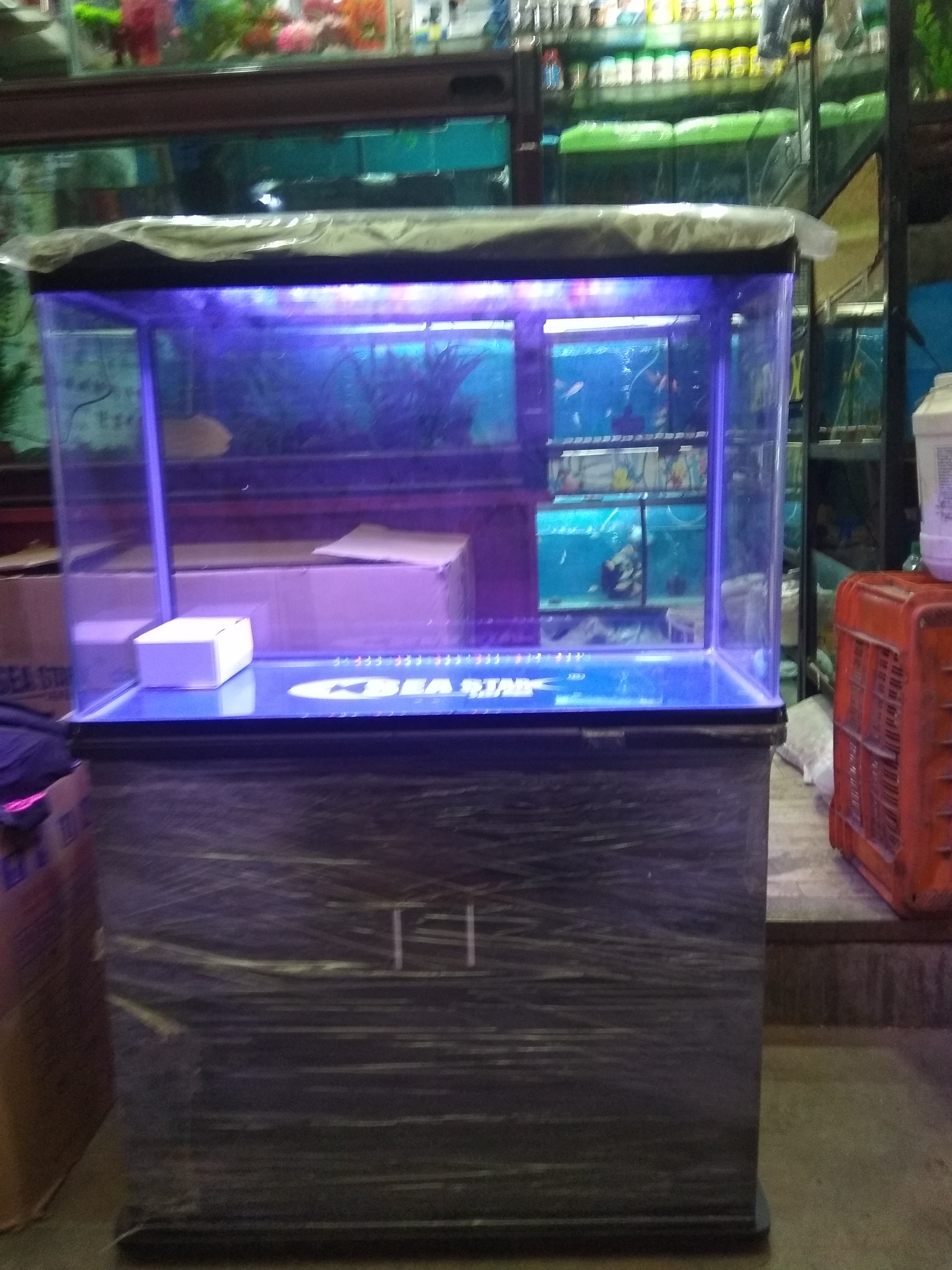 DEEPAK FISH AQUARIUM SHOP, Deepak fish aquarium shop 22D in Chandigarh 9915332799
