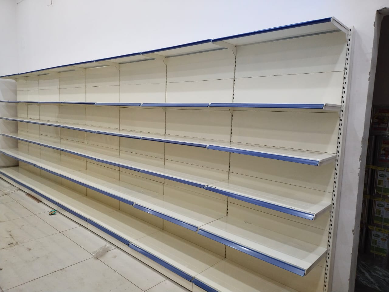 SUPER MARKET RACK  IN RANCHI |  I G Enterprises | grocery racks , supermarkets racks , display racks - GL104296