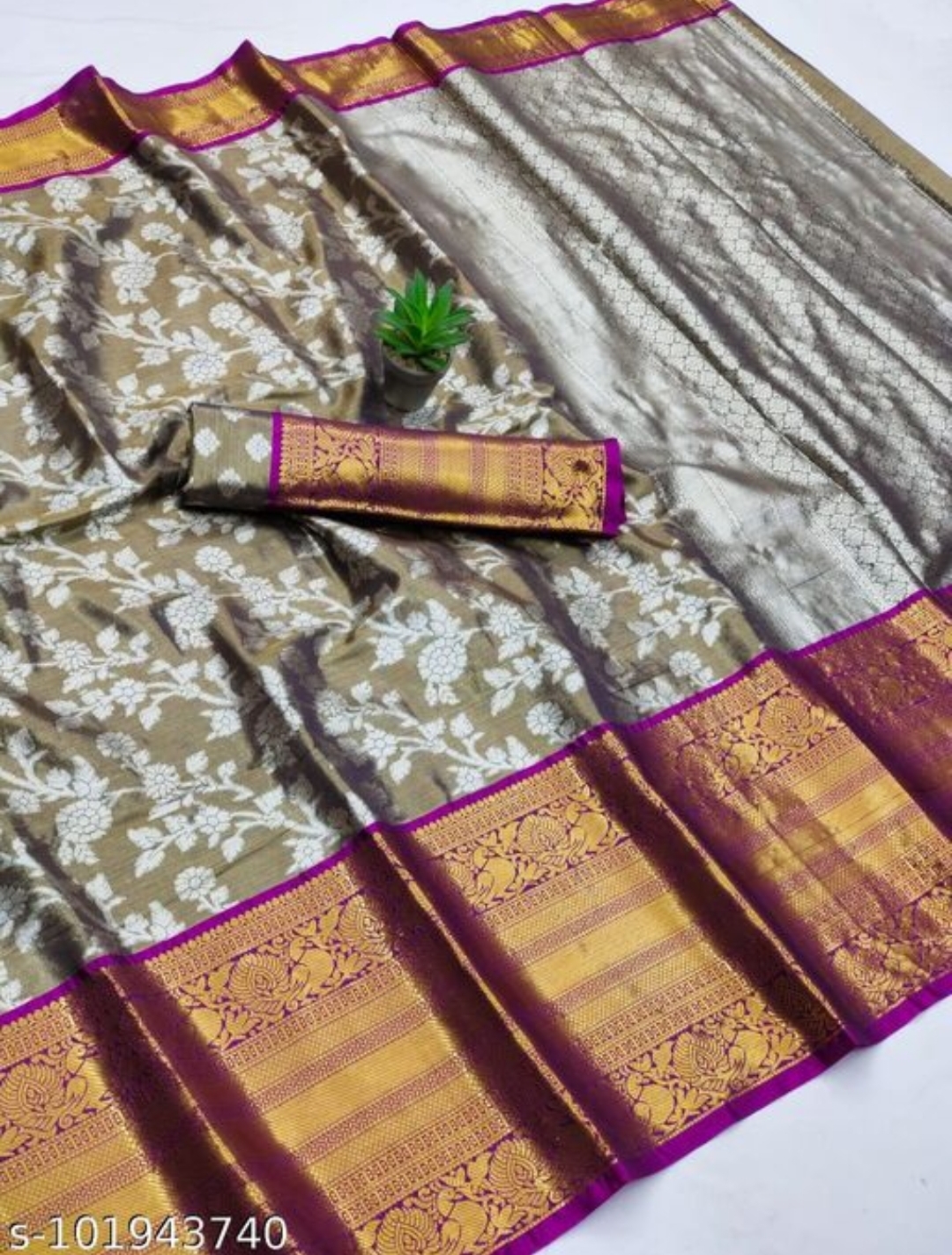 Balu's Modern Dry Cleaners, Dry cleaning service near Hyderabad. Dry cleaning service near Kukatpally. Dry cleaning service near Gachibowli. Dry cleaning service near forum.  Dry cleaning service near high-tech City