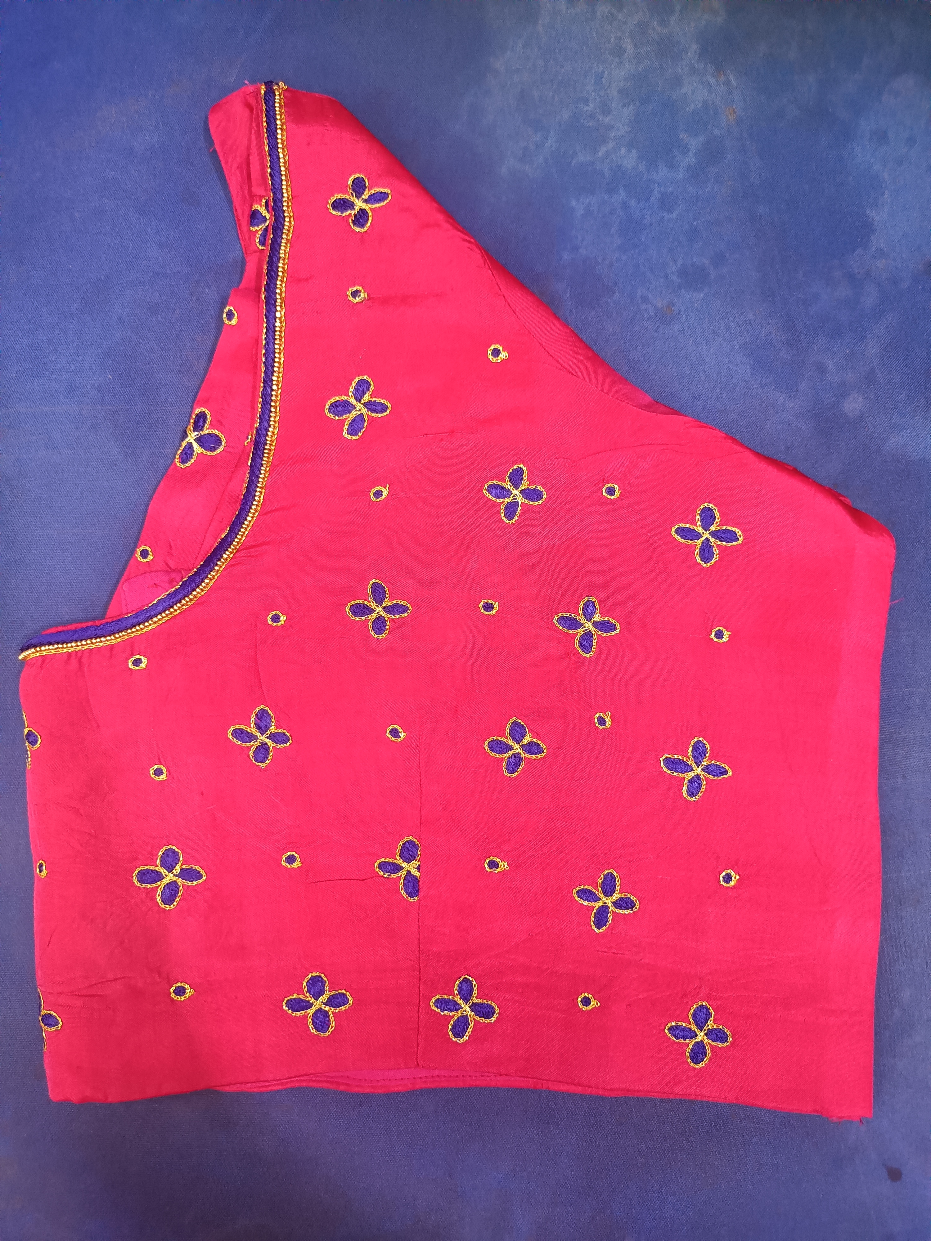 Balu's Modern Dry Cleaners, Blouse dry cleaners in kphb, blouse dry cleaners service in hyderabad, blouse dry cleaners service in Kondapur, blouse dry cleaners service in miyapur, blouse dry cleaners service in Gopal Nagar, 