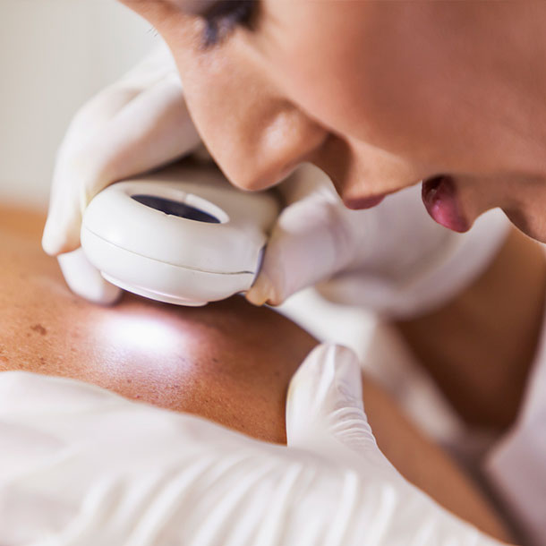 Renovin Skin Care, Skin Specialist in Zirakpur, Skin Doctor in zirakpur, Skin specialist Doctor in zirakpur, Dermatologist in Zirakpur, Skin specialist on VIP Road zirakpur, Skin specialist Clinic in Zirakpur