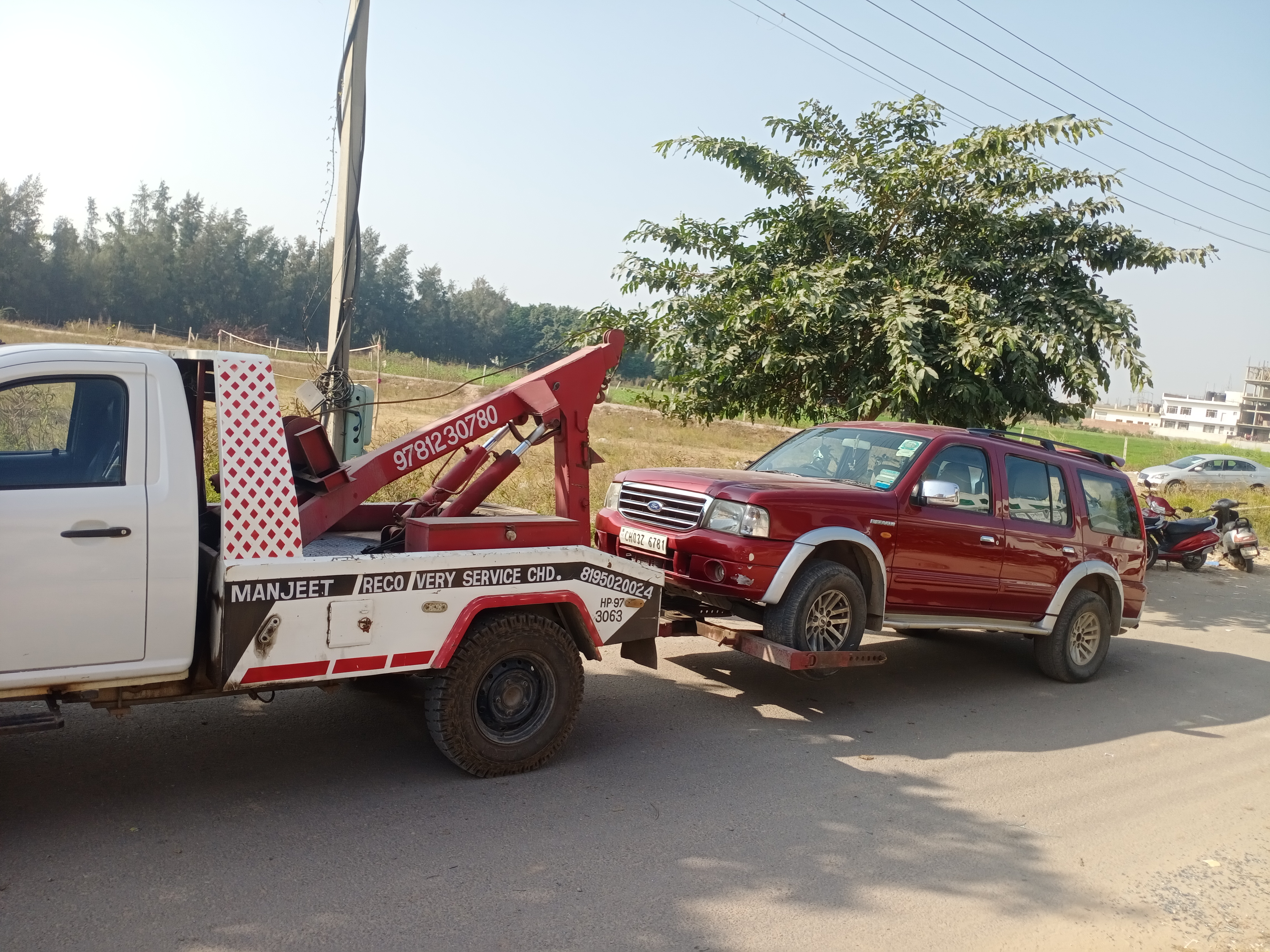 Car Towing Service In Chandigarh | Manjeet Towing Services | Best Car Towing Service In Chandigarh, 7 Top Car Towing Service In Chandigarh, 24 Hour Car Towing Service In Chandigarh, Car Towing Service near me, Car Towing Service - GL103795